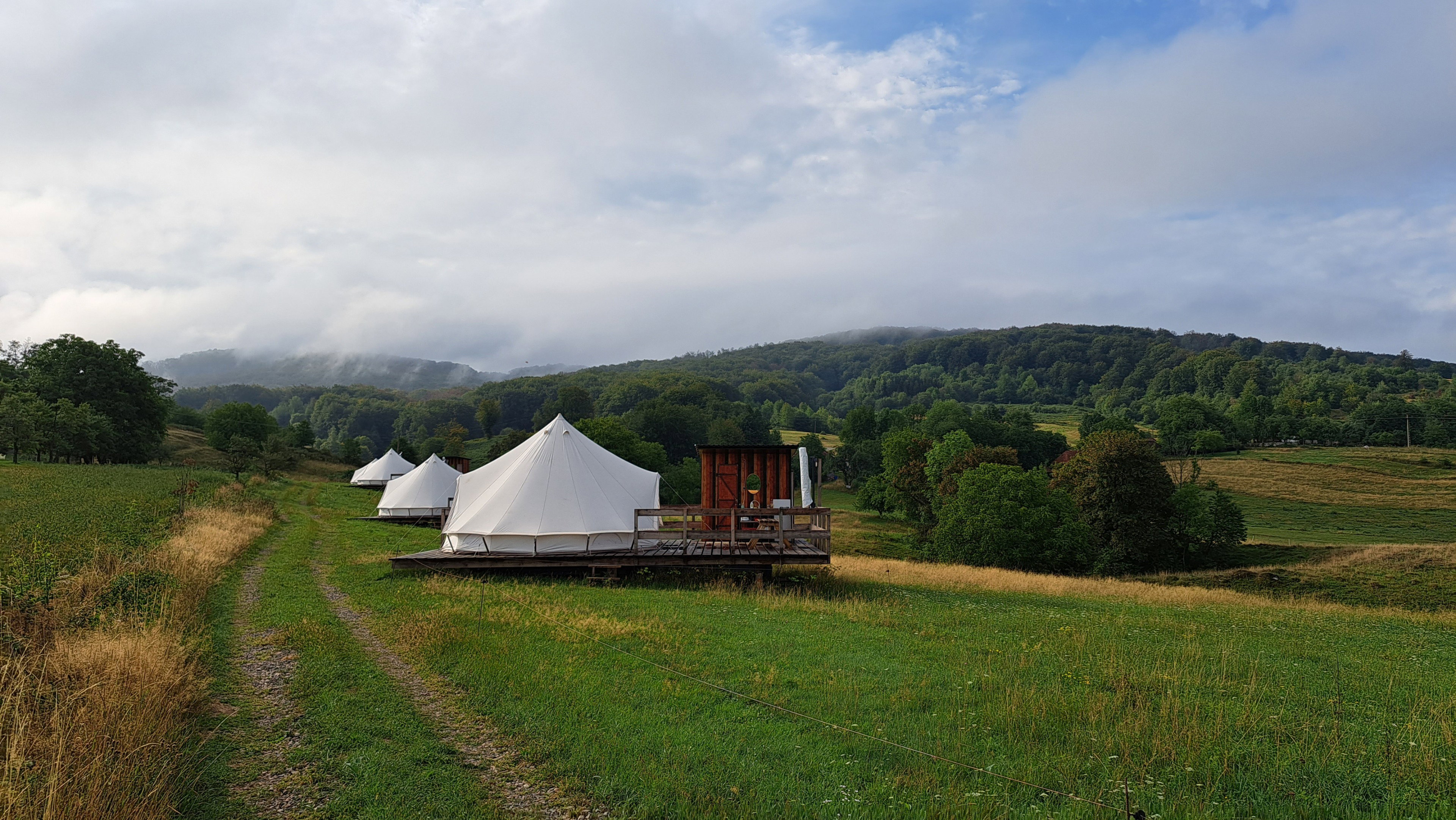 Nature house in Zece Hotare