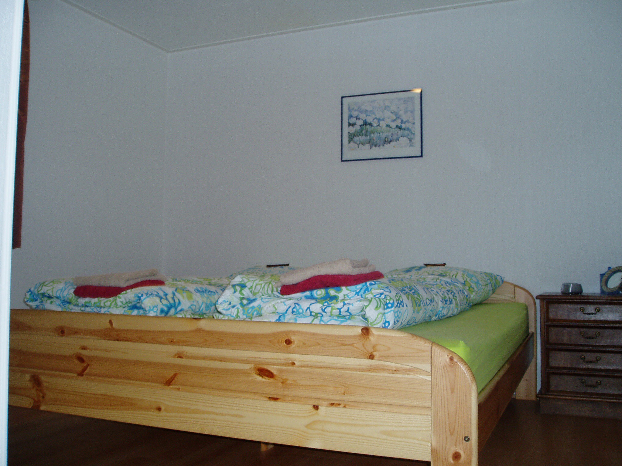 - image: 10