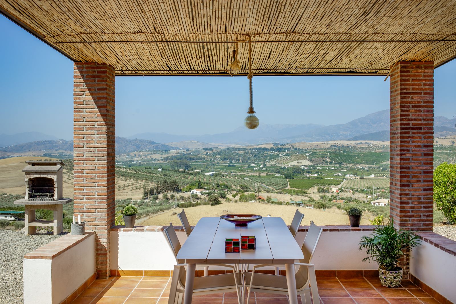 Casa nella natura a Alora