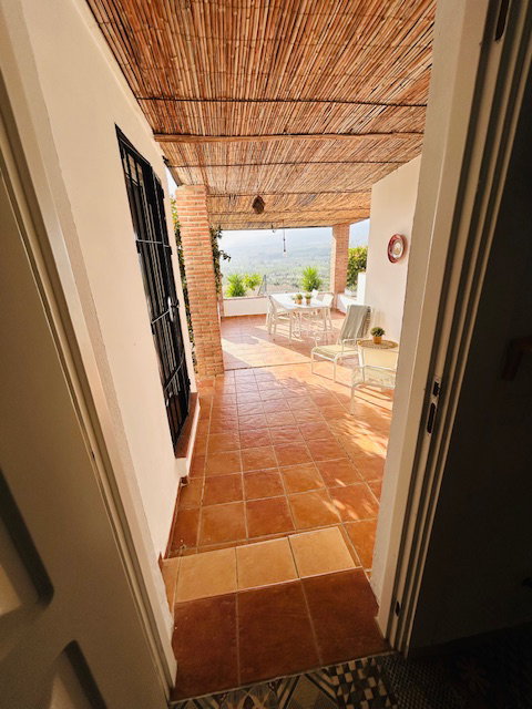 Casa nella natura a Alora