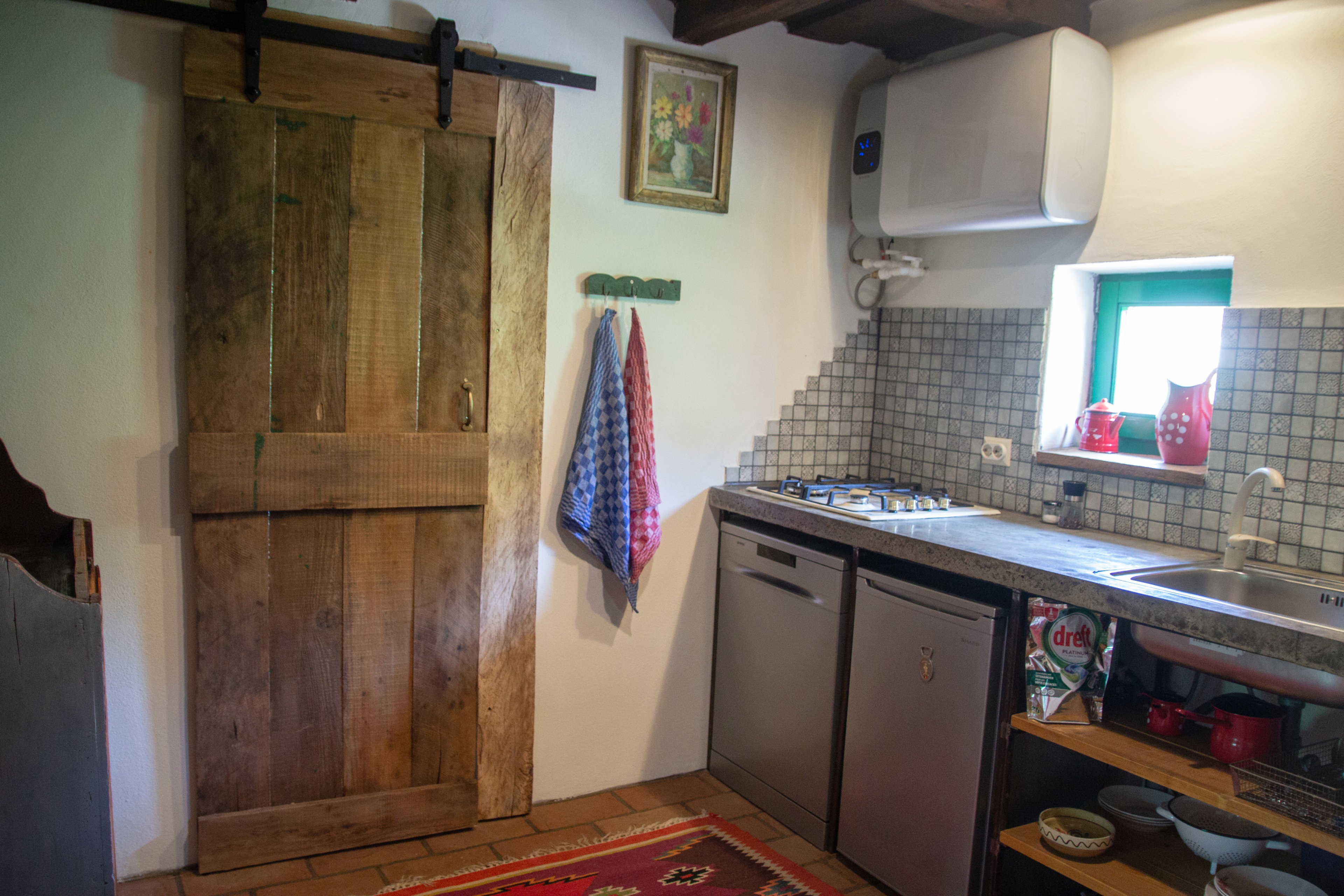 Nature house in Zece Hotare