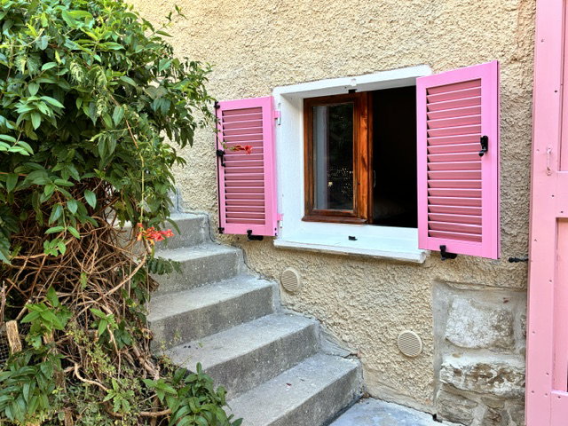 - image: 23