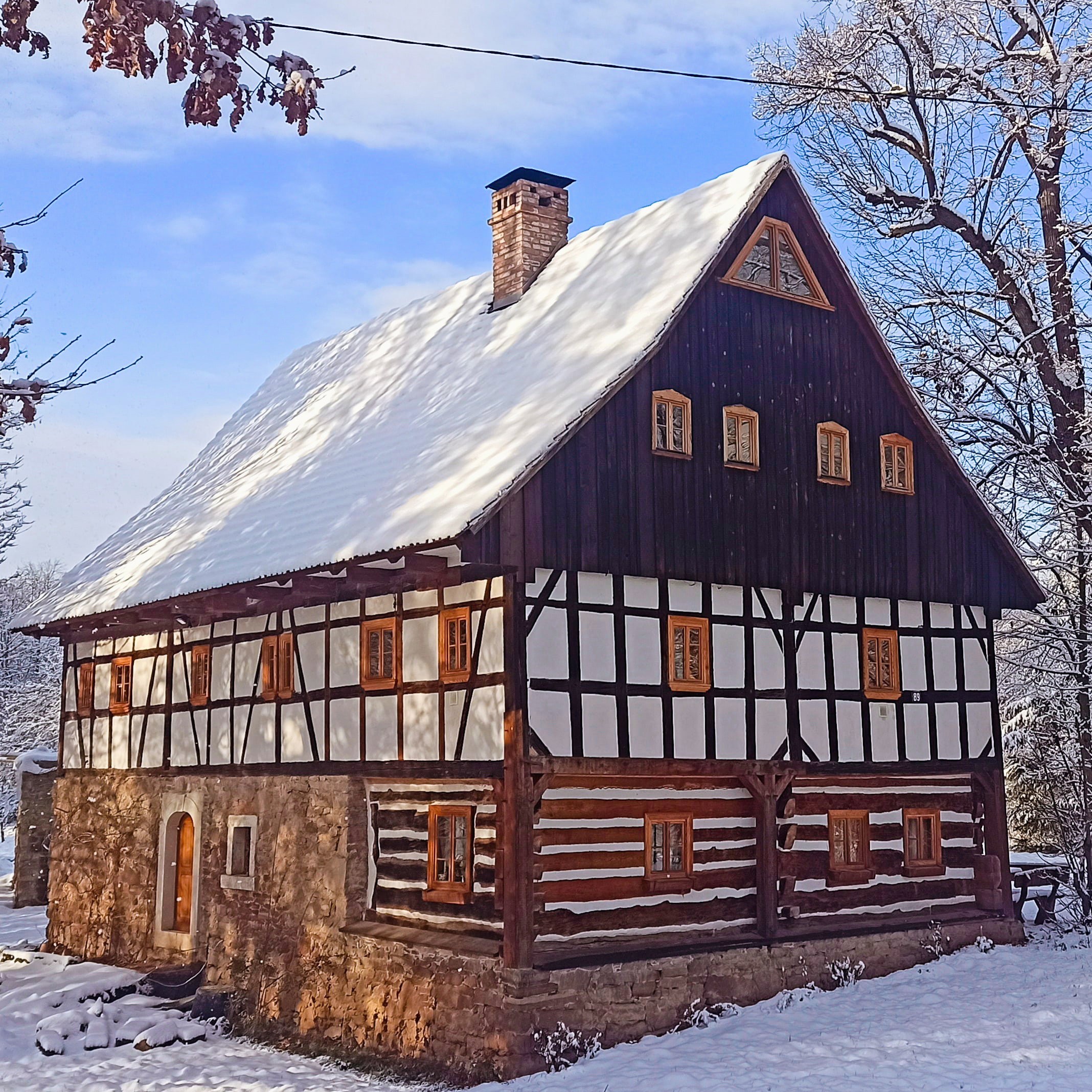 - image: 21