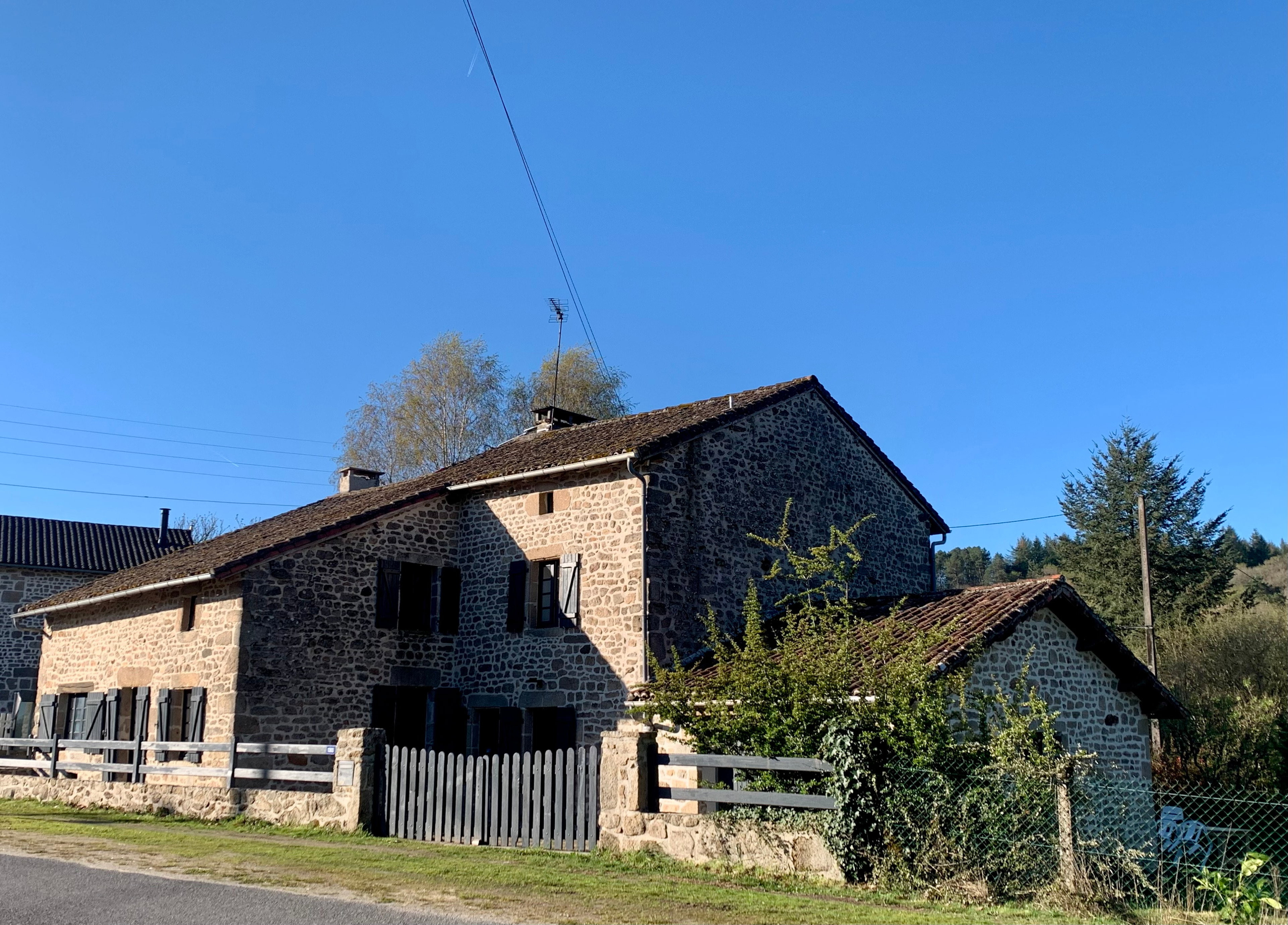 Maison nature à Compreignac