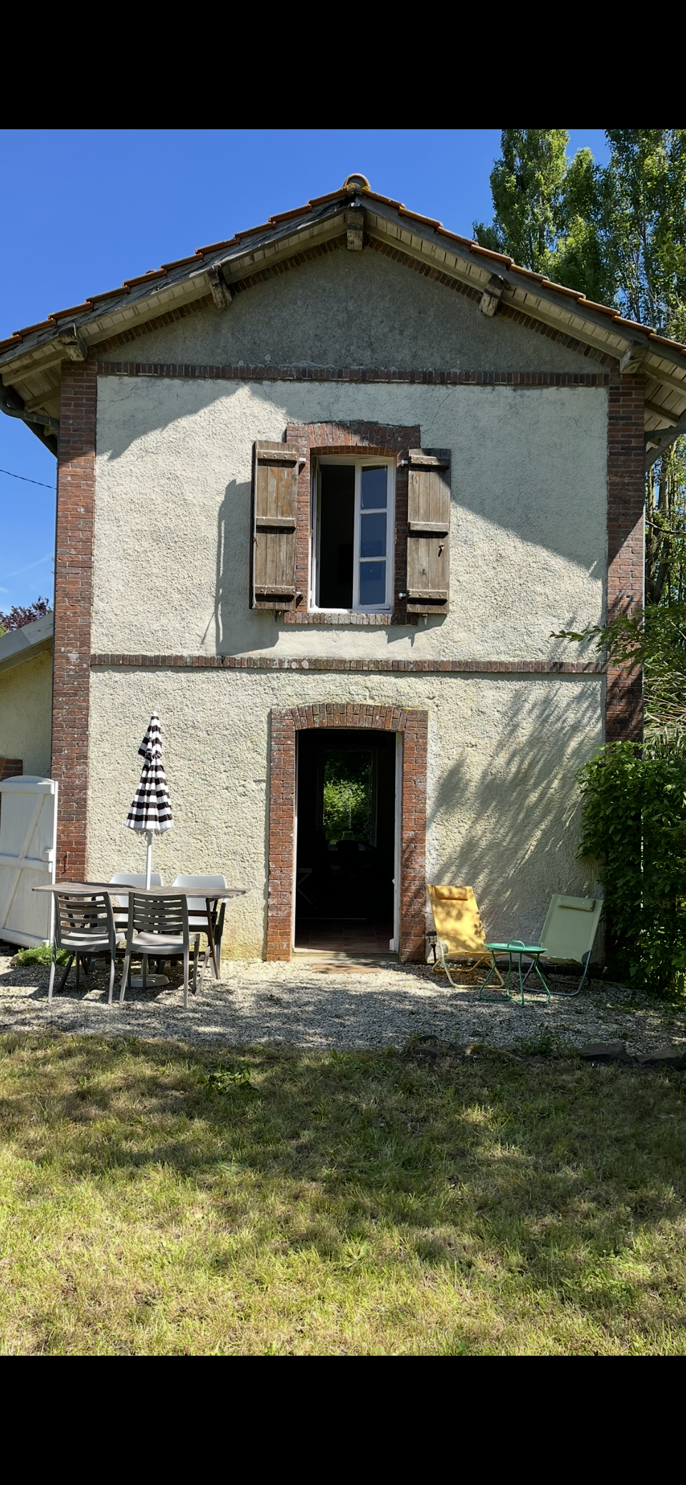Maison nature à Chatillon sur colmont