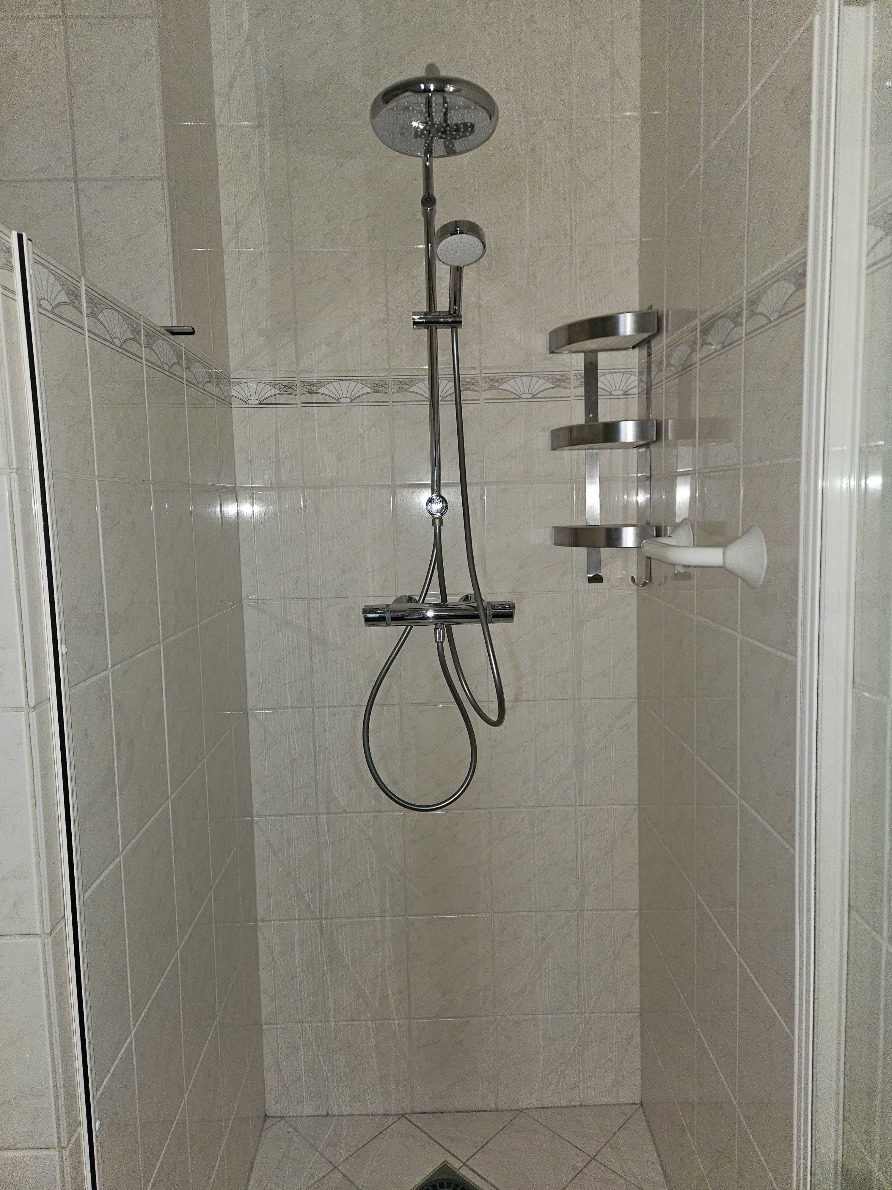 - image: 27