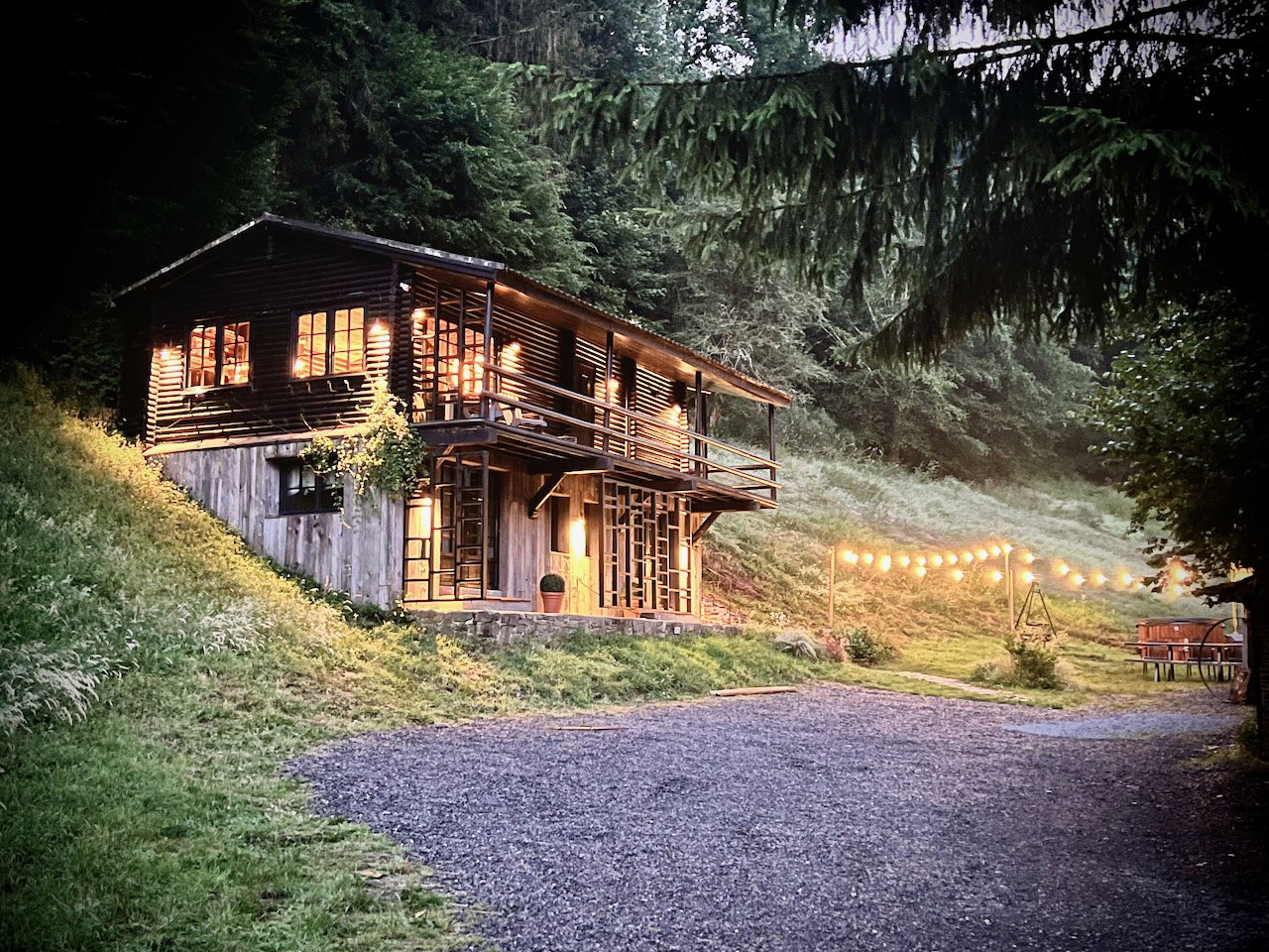 Casa nella natura a Maboge
