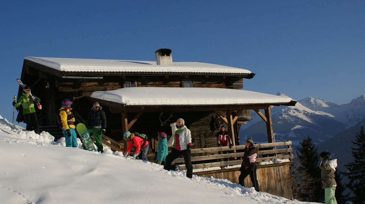 - image: 22