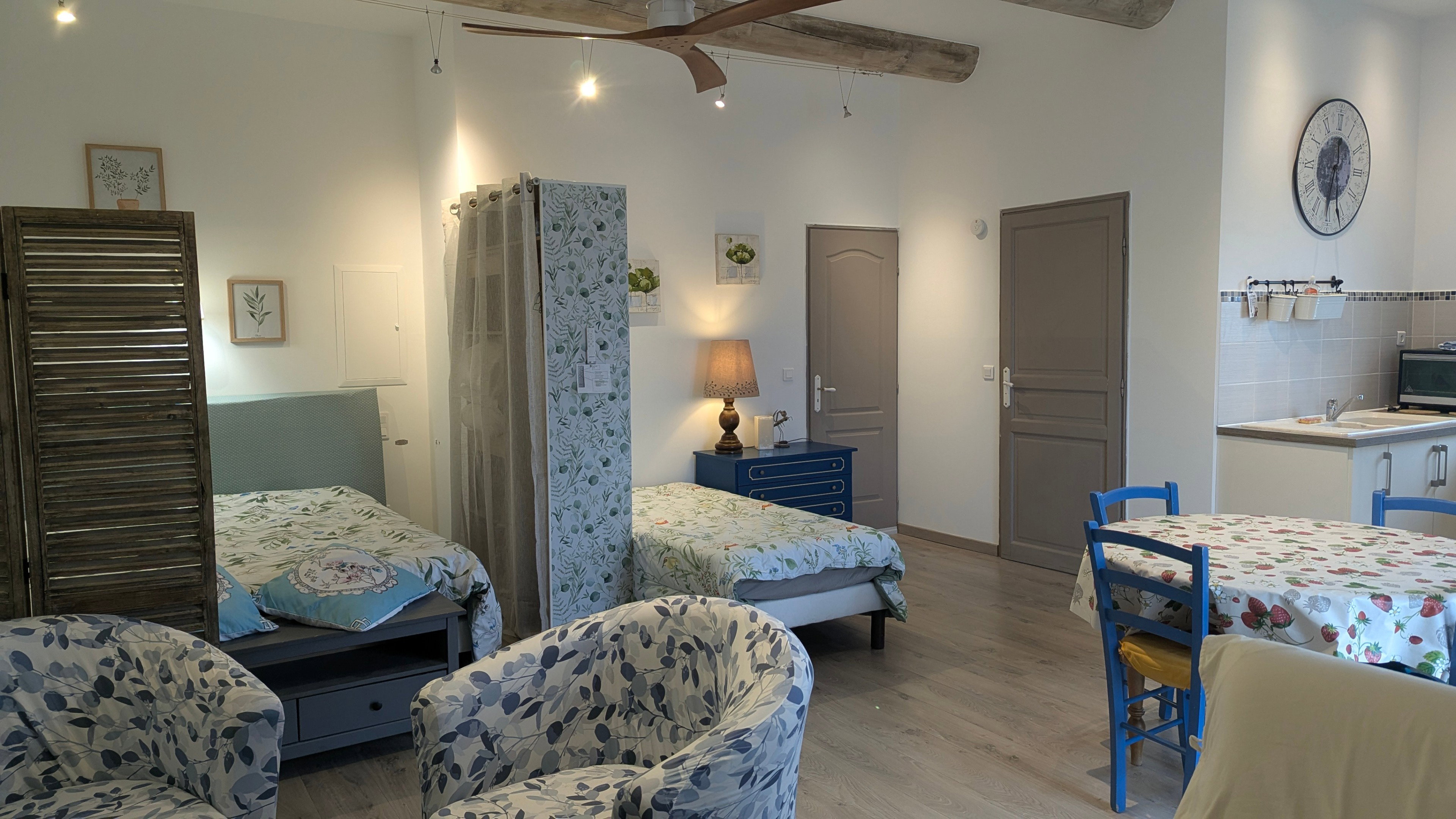 Casa nella natura a Cabrières d'Avignon