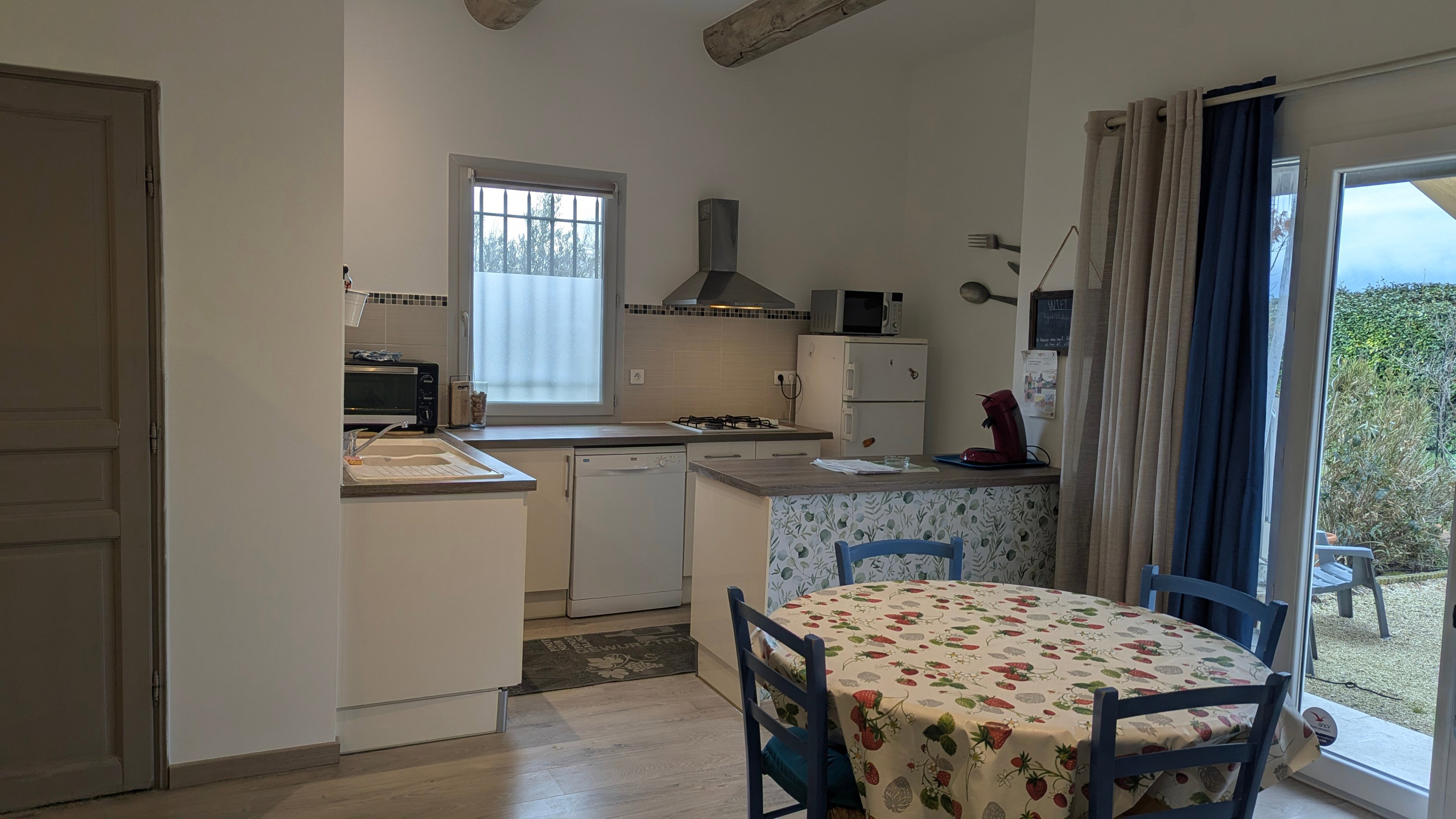 Casa nella natura a Cabrières d'Avignon