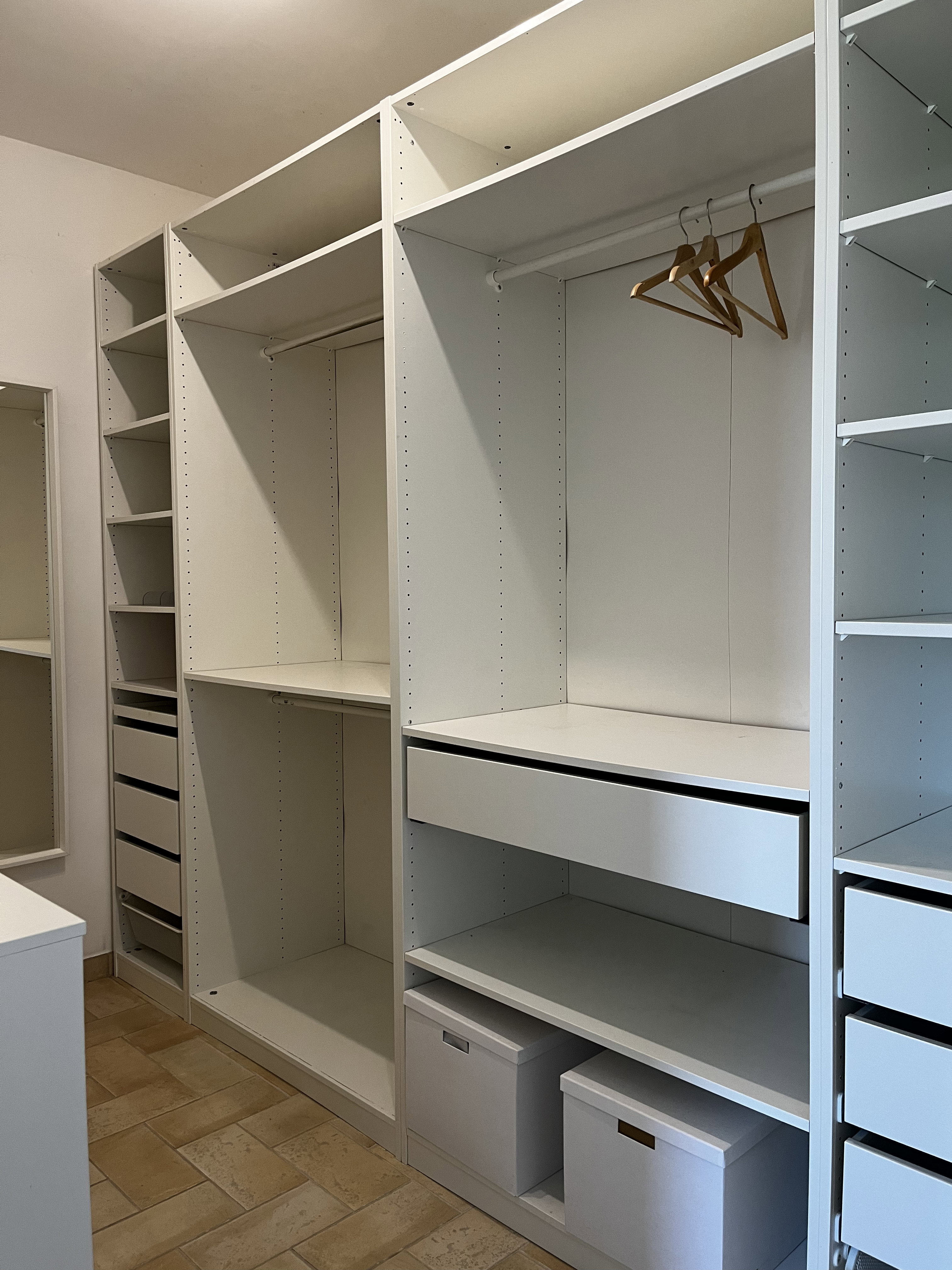 - image: 19