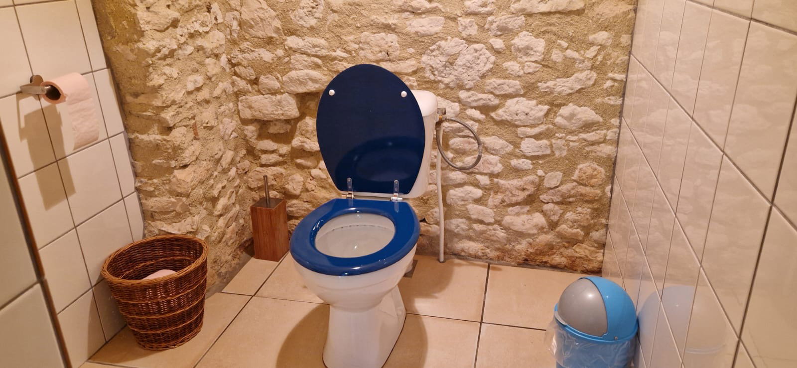 - image: 21