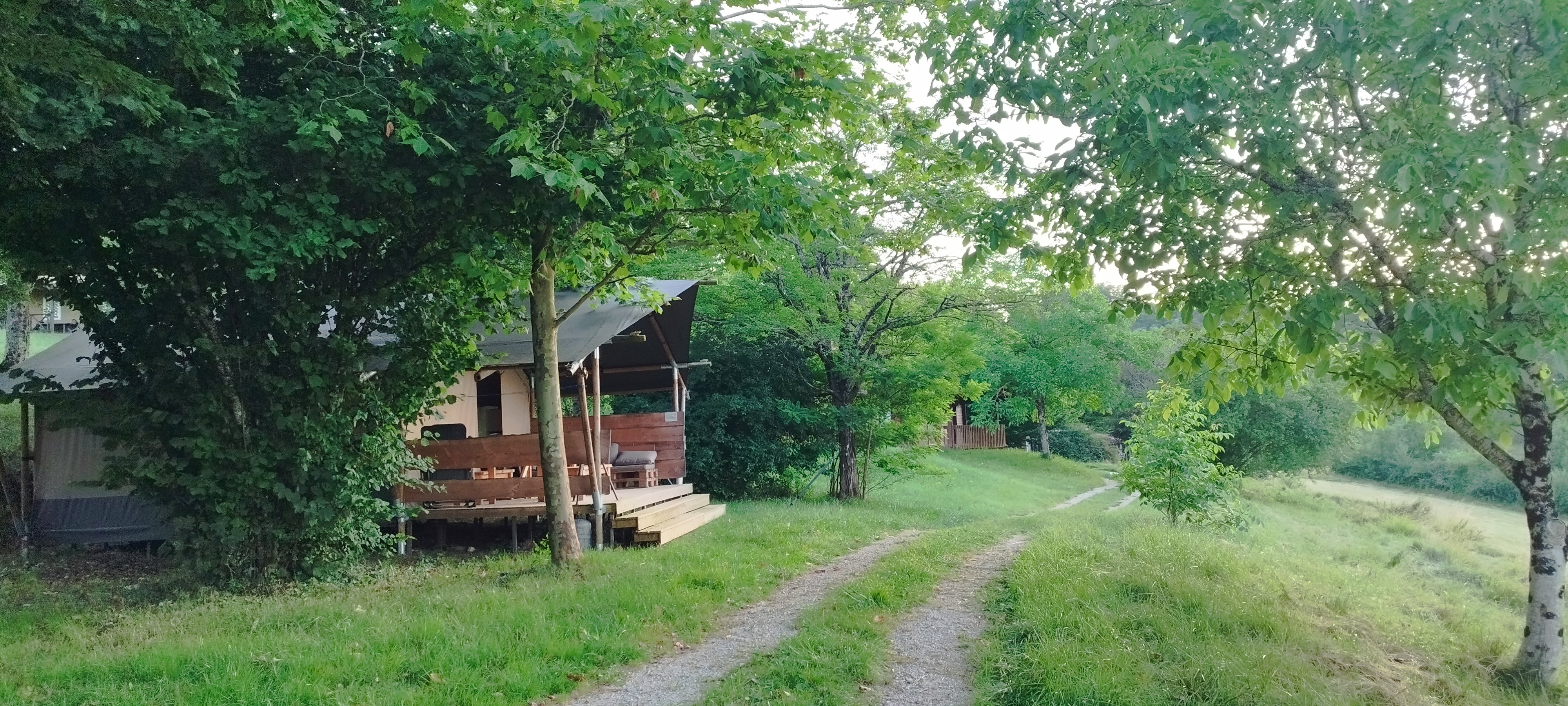 Maison nature à Rouffignac-Saint-Cernin-de-Reilhac