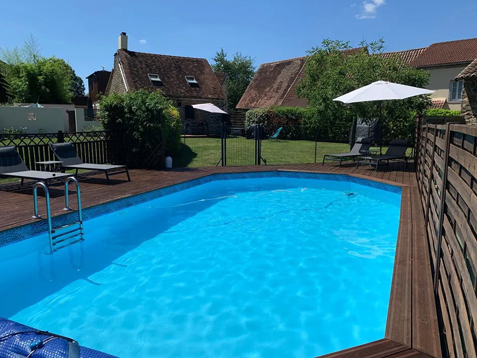 Casa nella natura a Les Lezes (Magnac Laval)