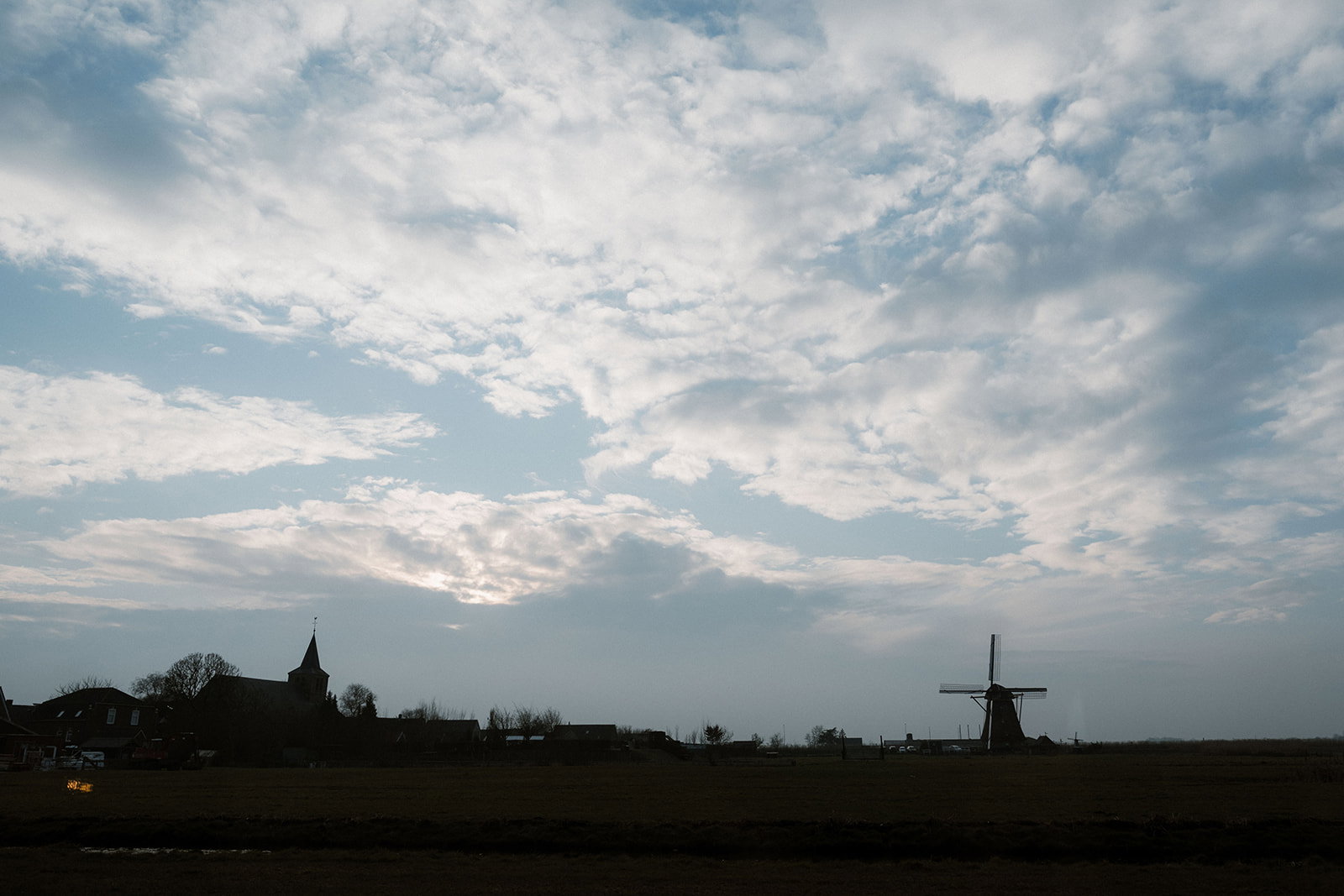- image: 18