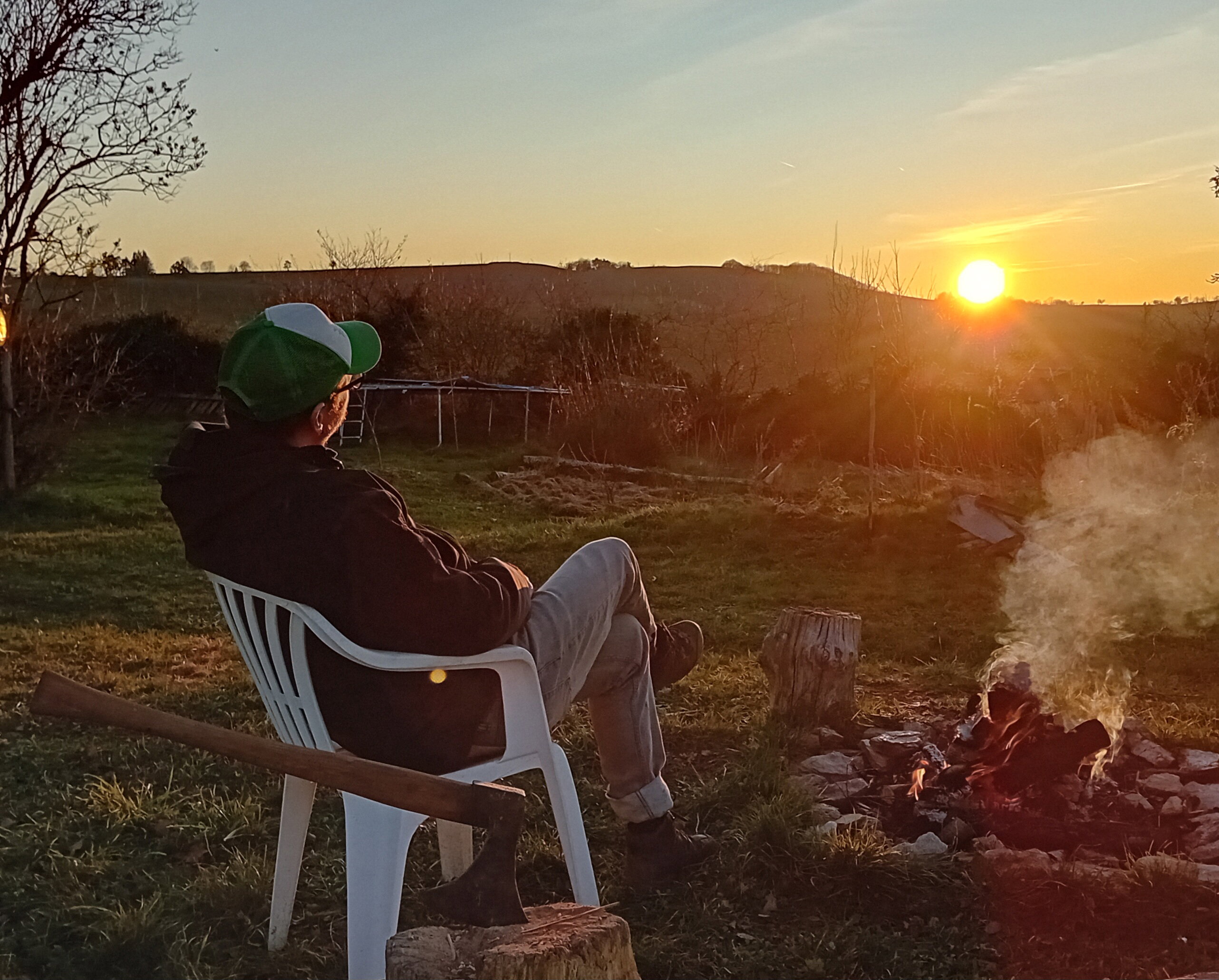 - image: 18