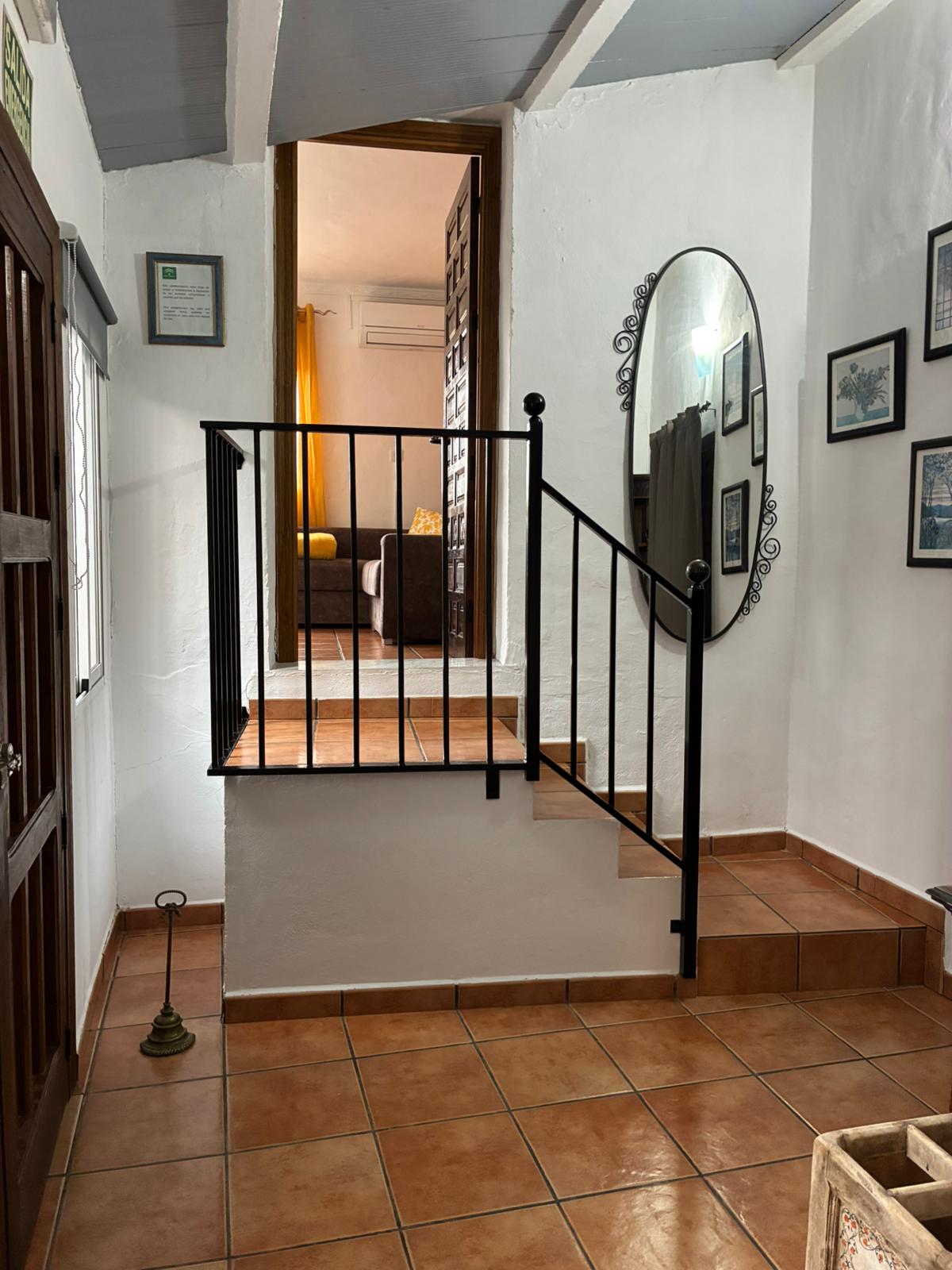 - image: 44