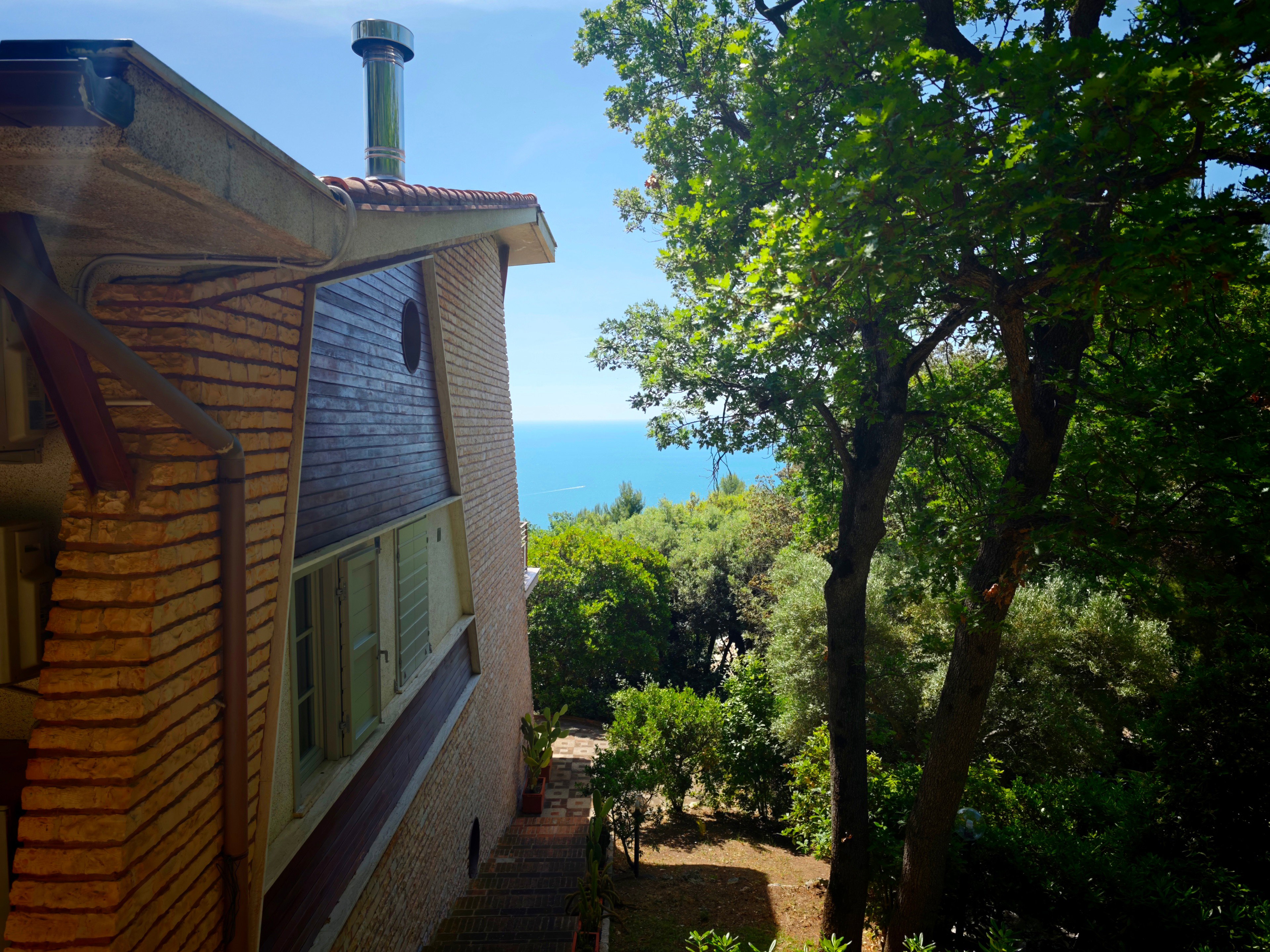 Casa nella natura a Sirolo