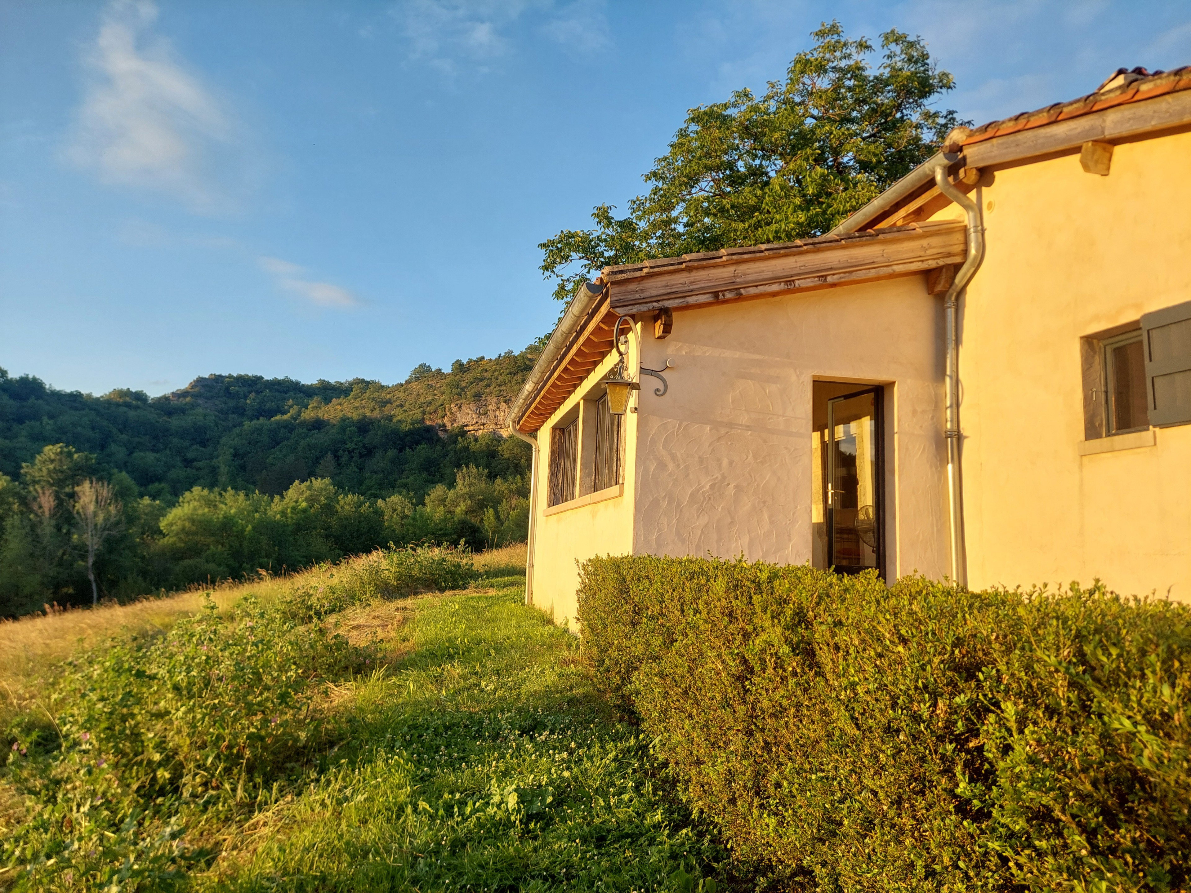 - image: 27