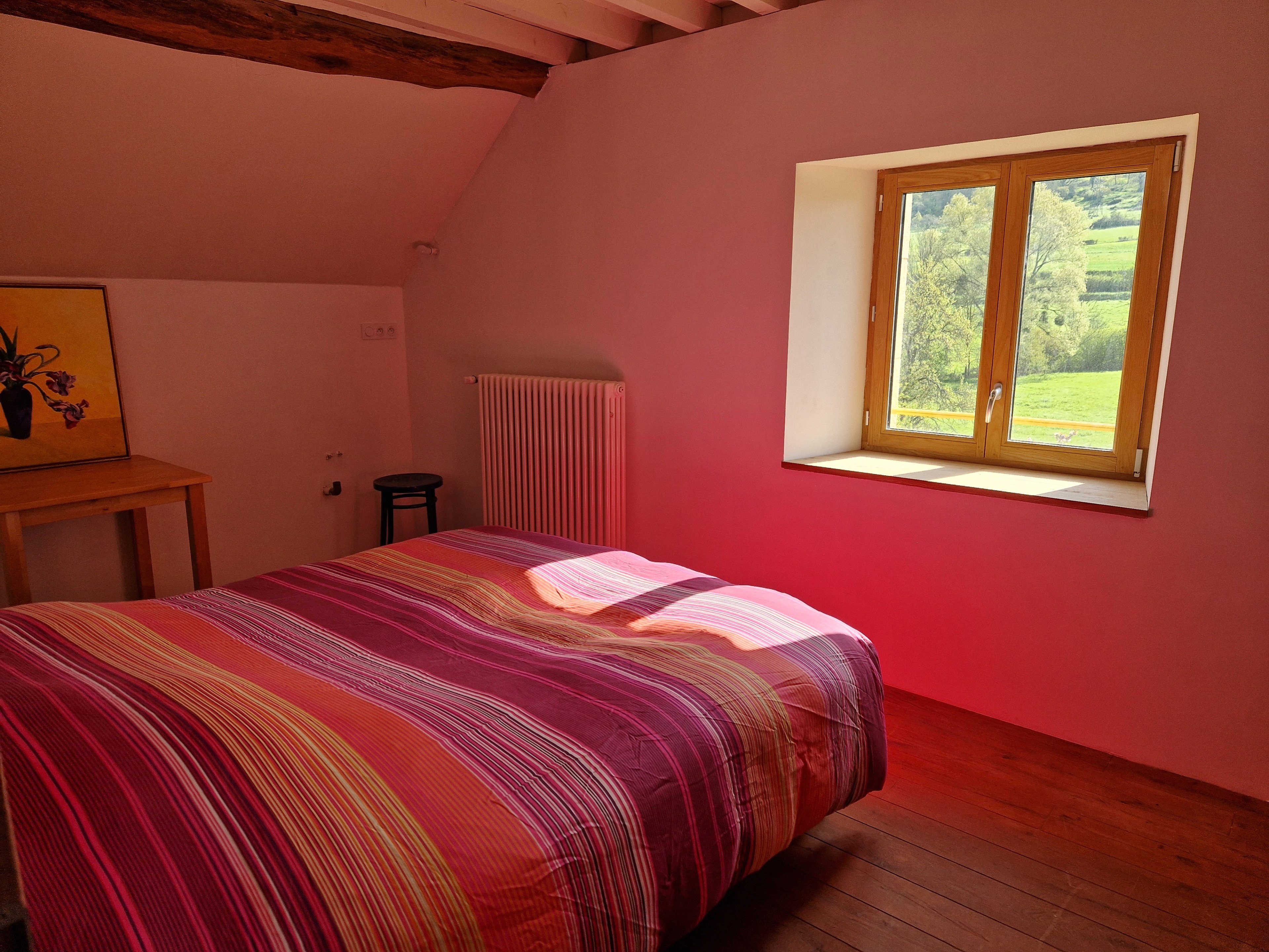 Nature house in Jailly les moulins