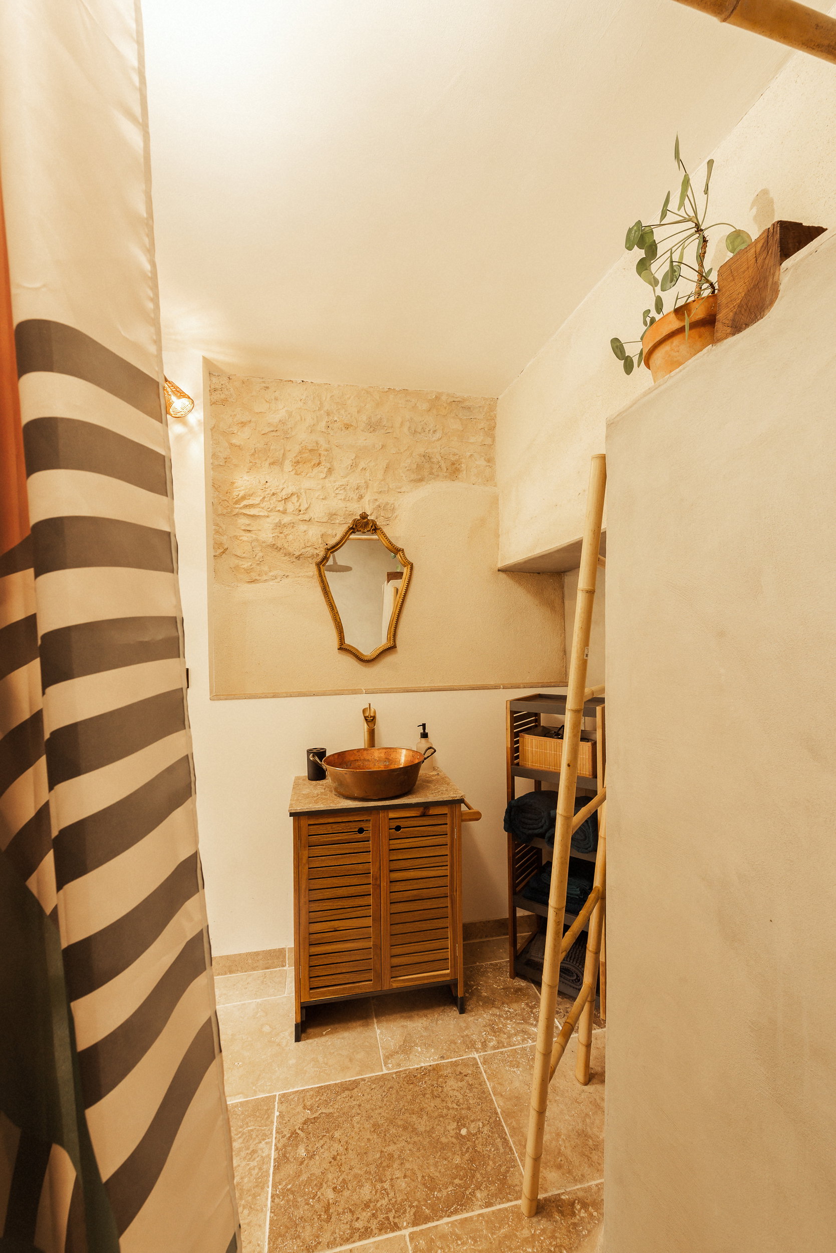 - image: 26