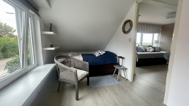 - image: 26