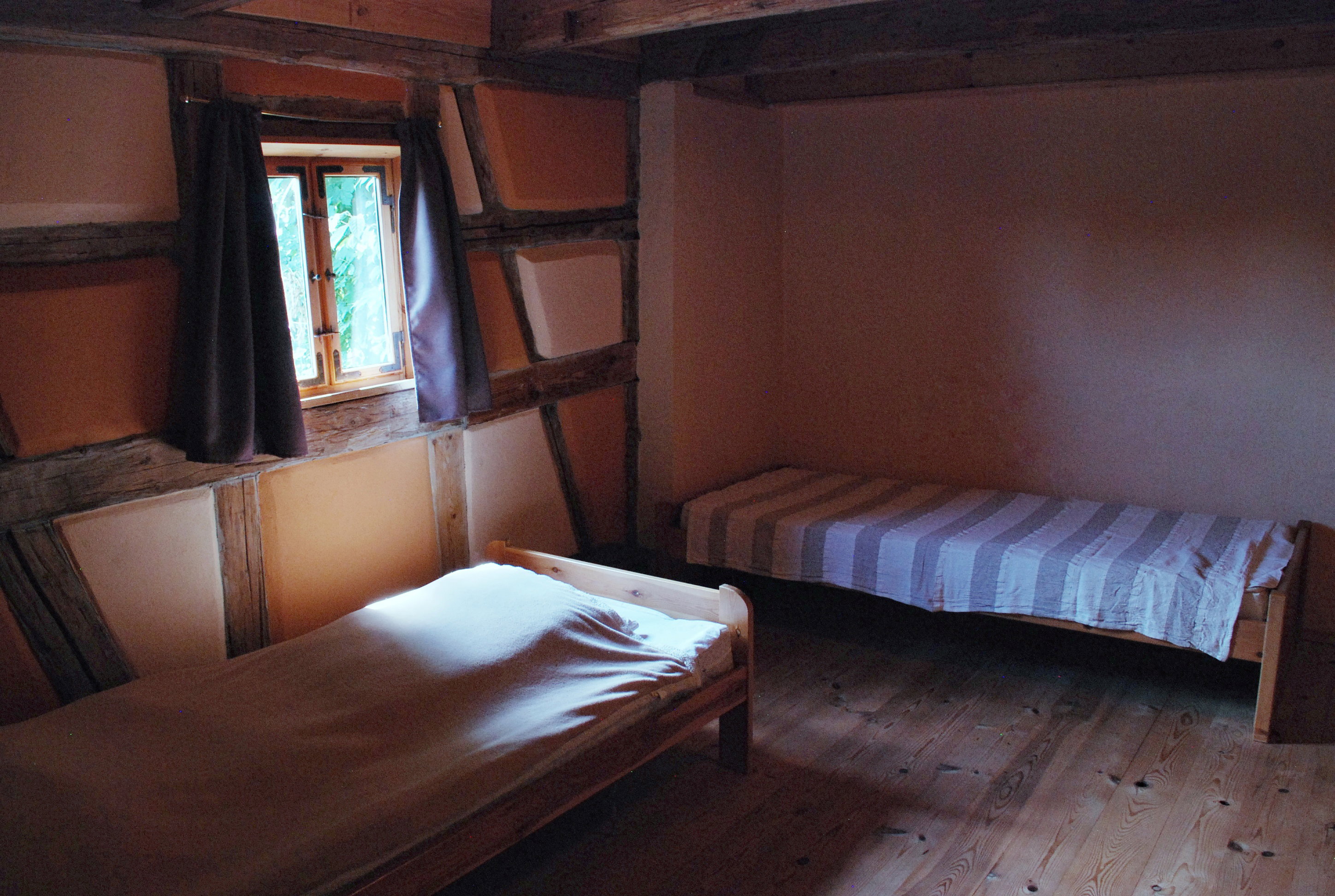 - image: 19