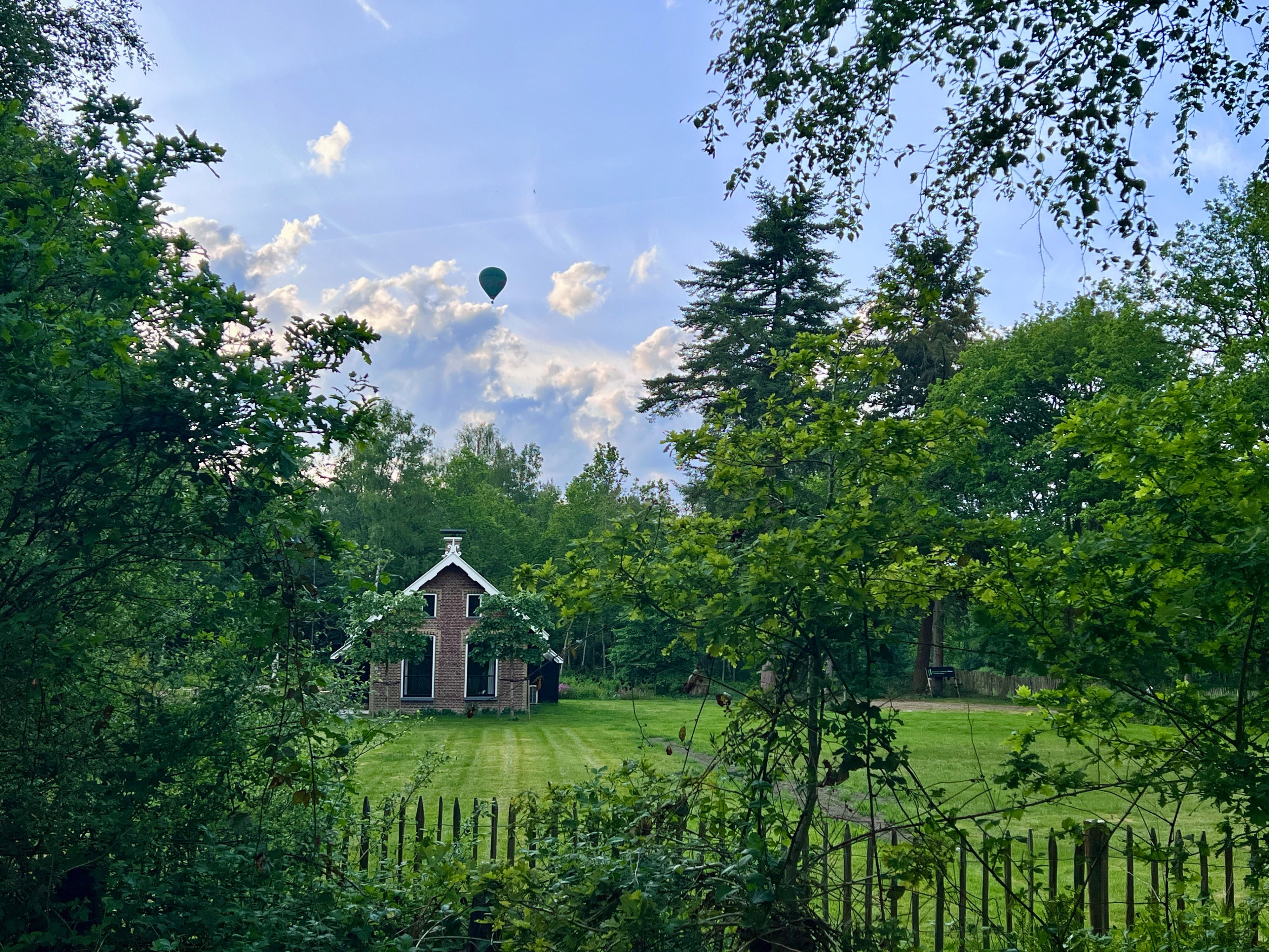- image: 28