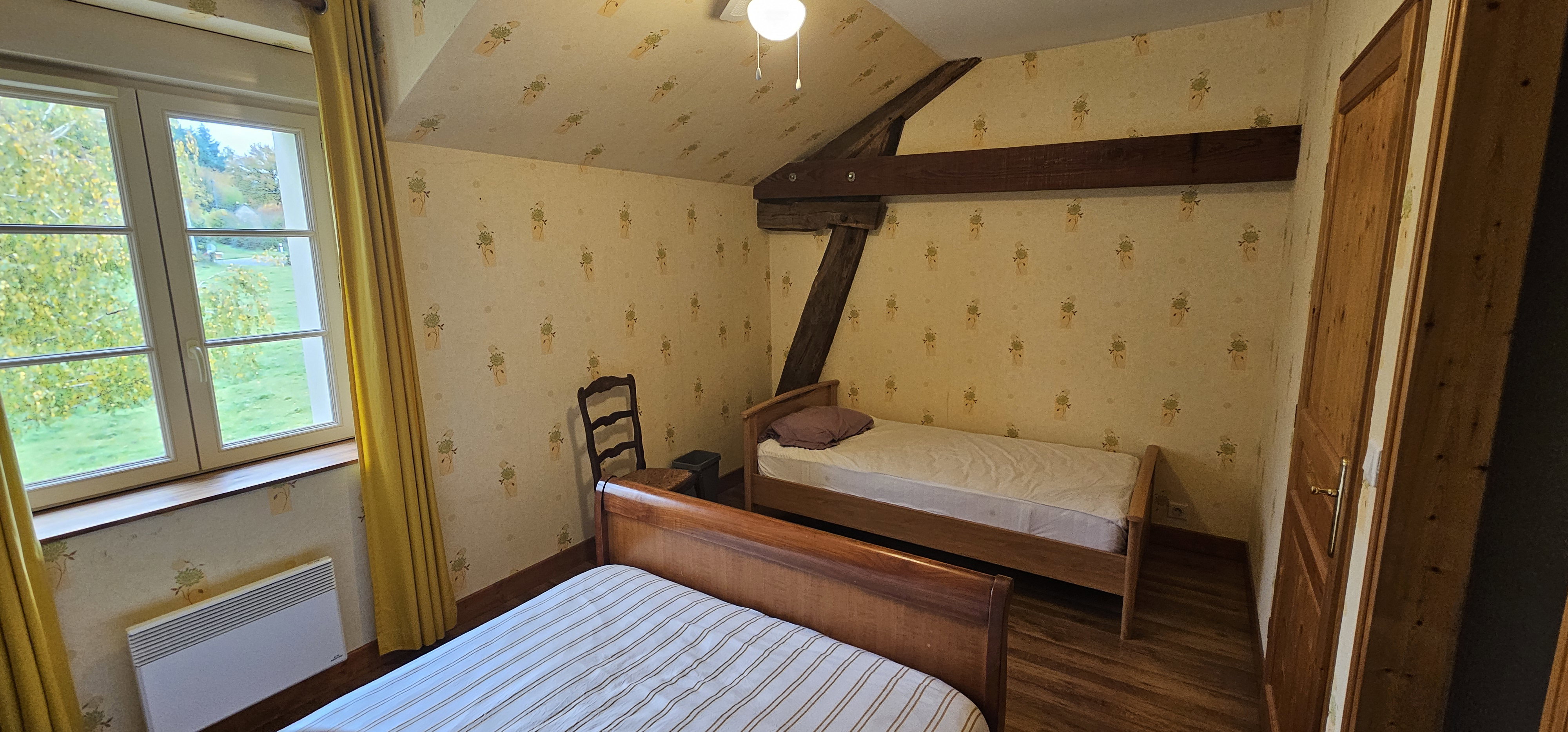 - image: 10