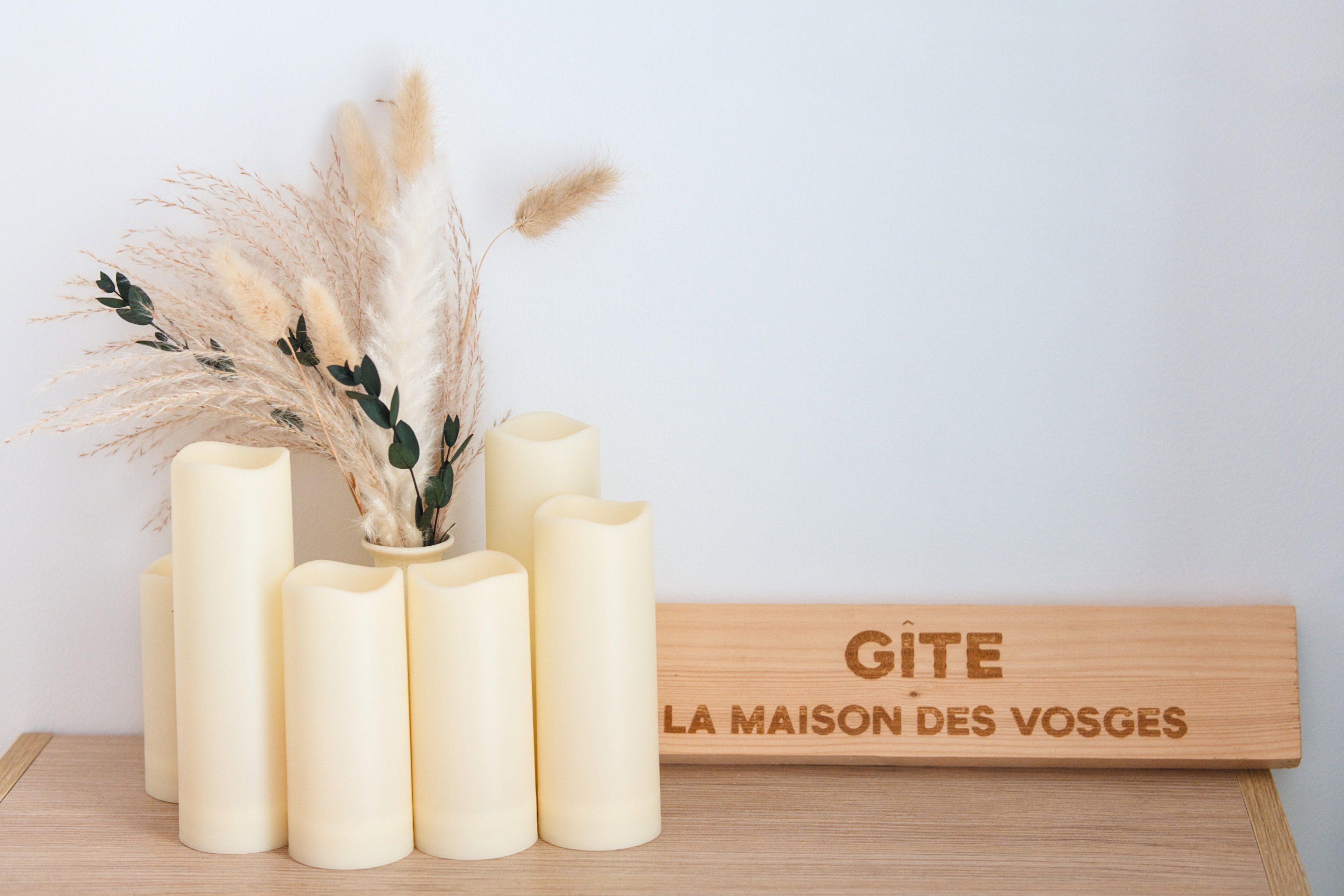 - image: 24