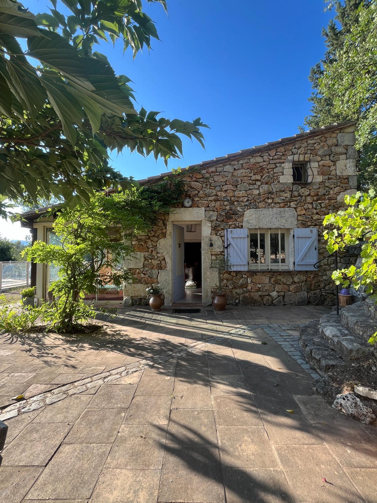 Casa nella natura a Saint-Paul-en-Foret