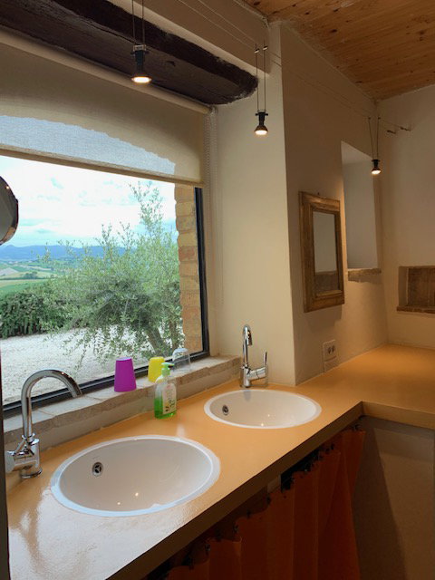 Nature house in Loretello