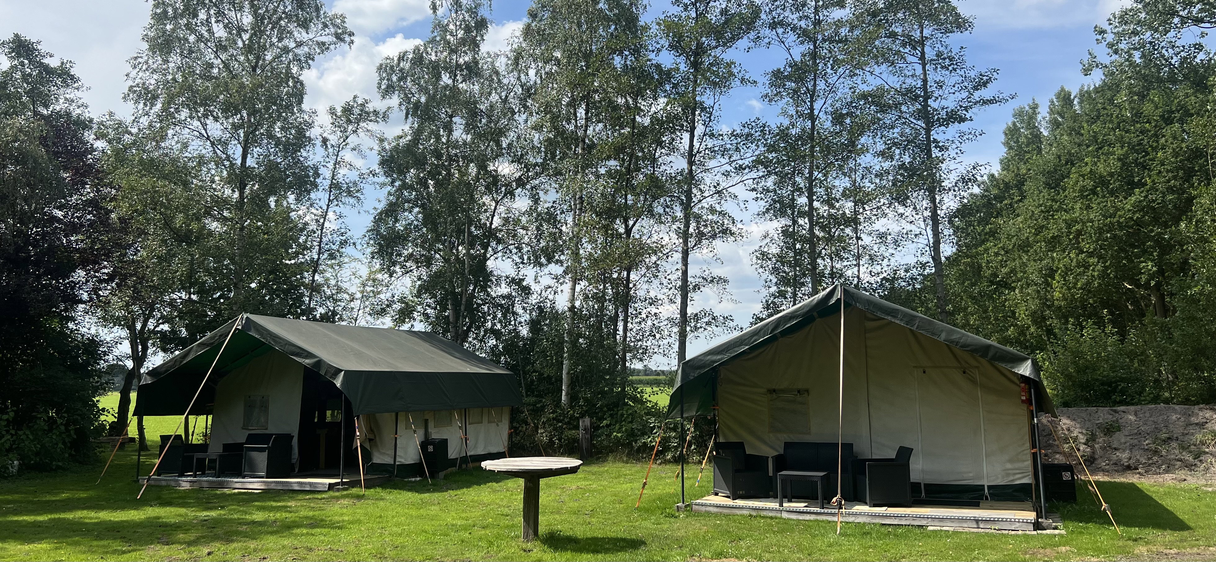 Casa nella natura a Een-West