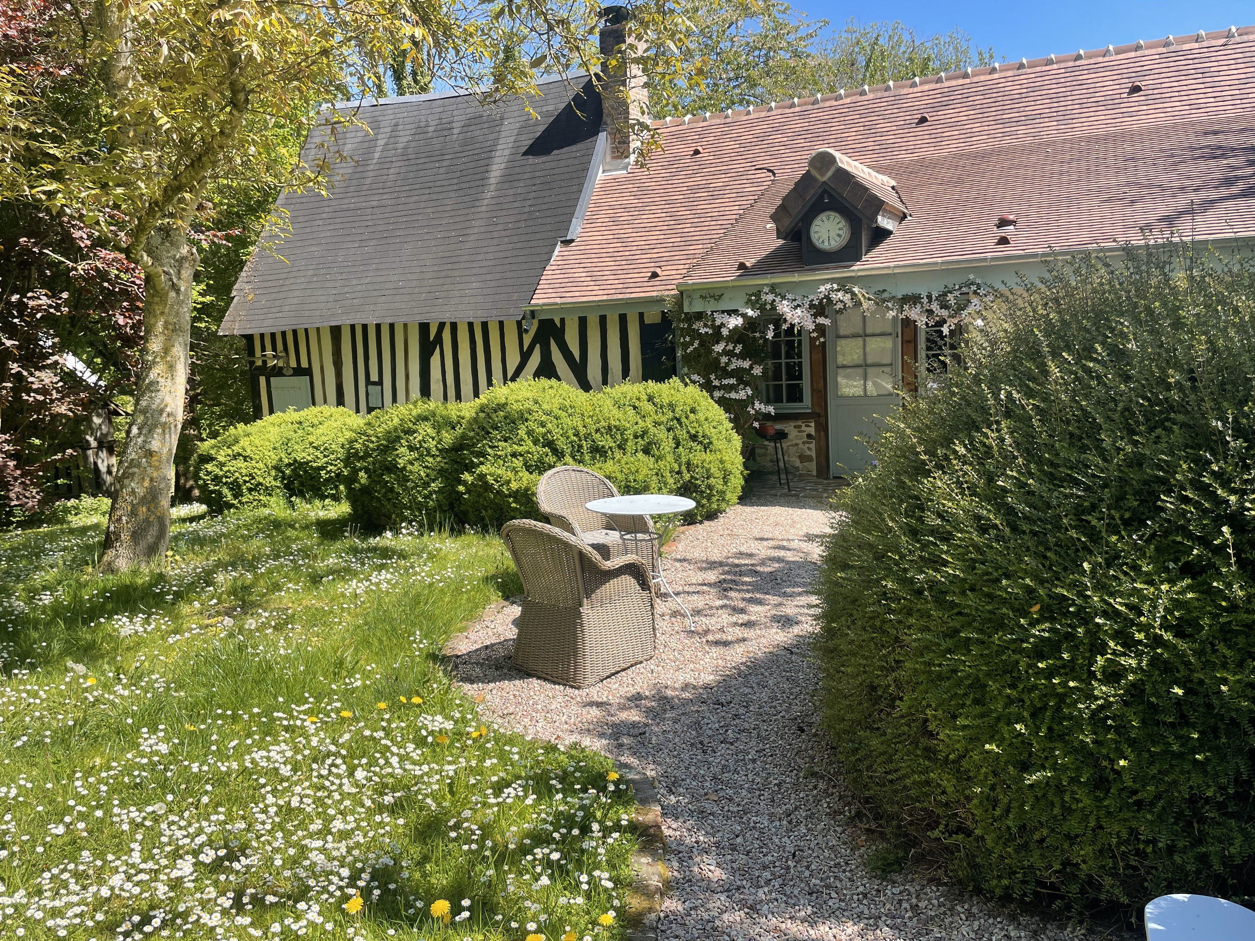 Maison nature à Les Champeaux