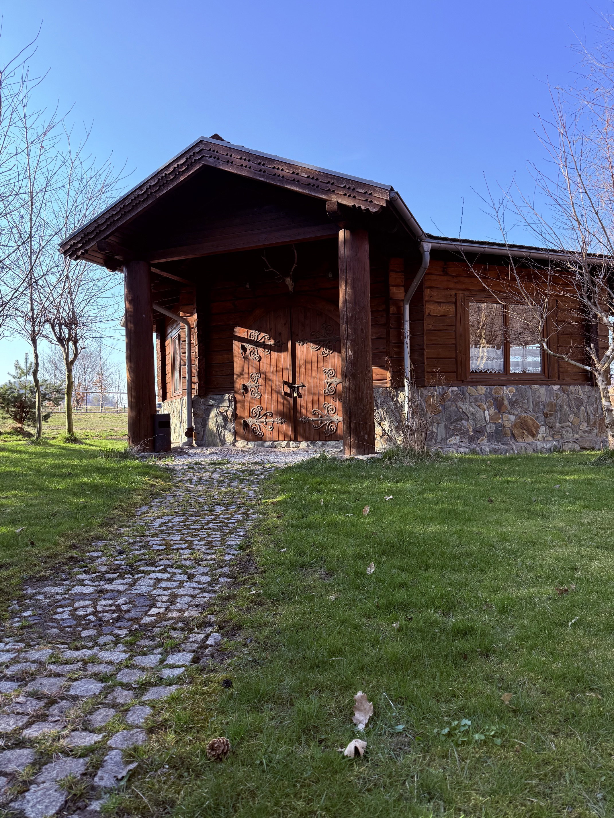 - image: 21