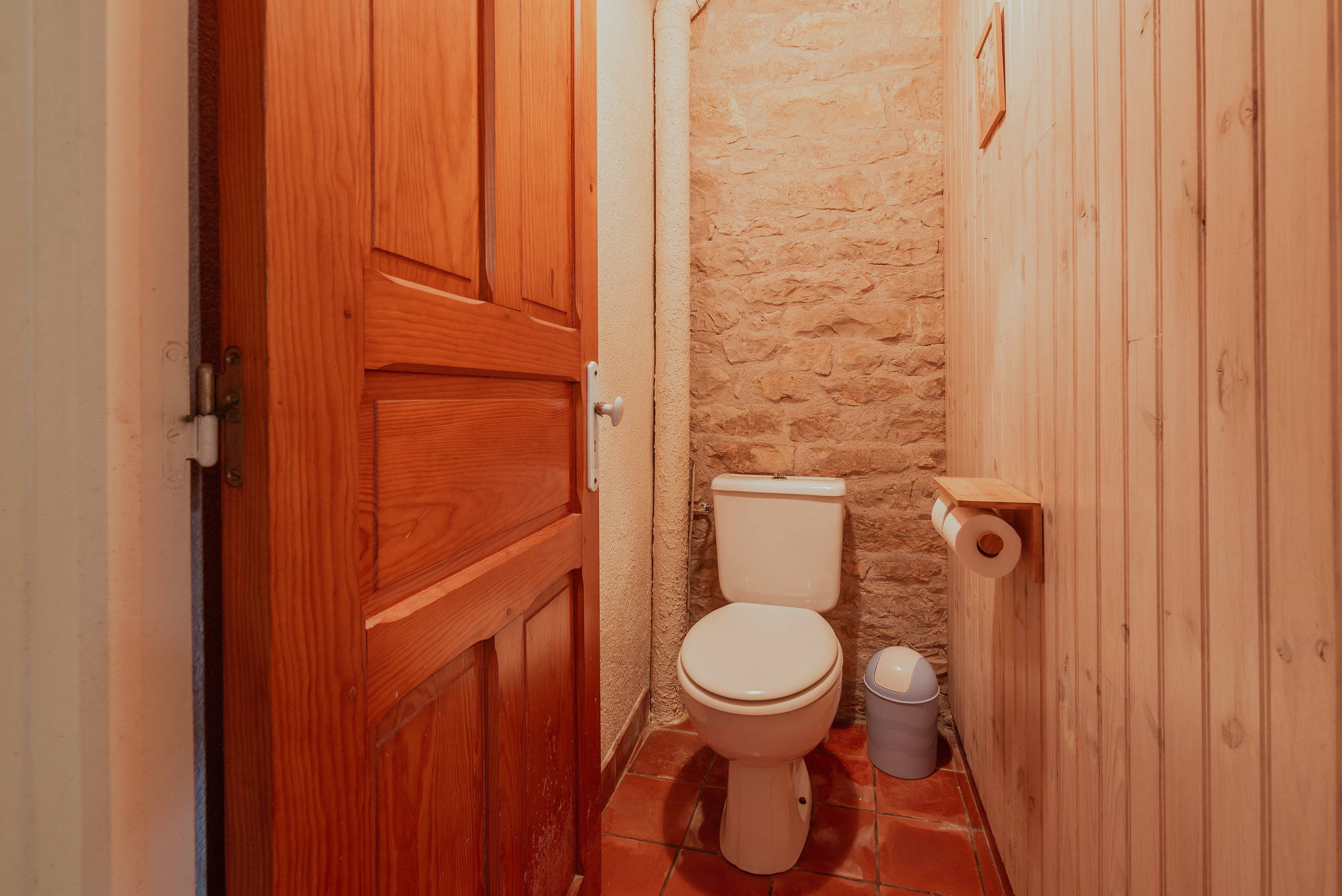 - image: 44