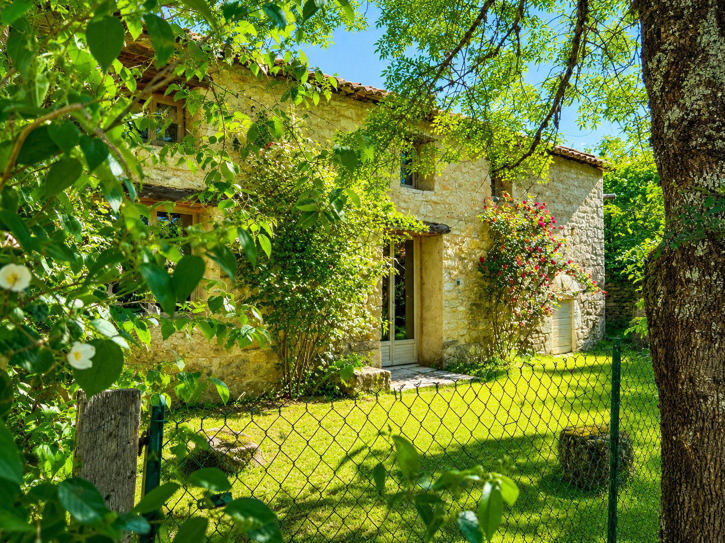Maison nature à Trespoux-rassiels