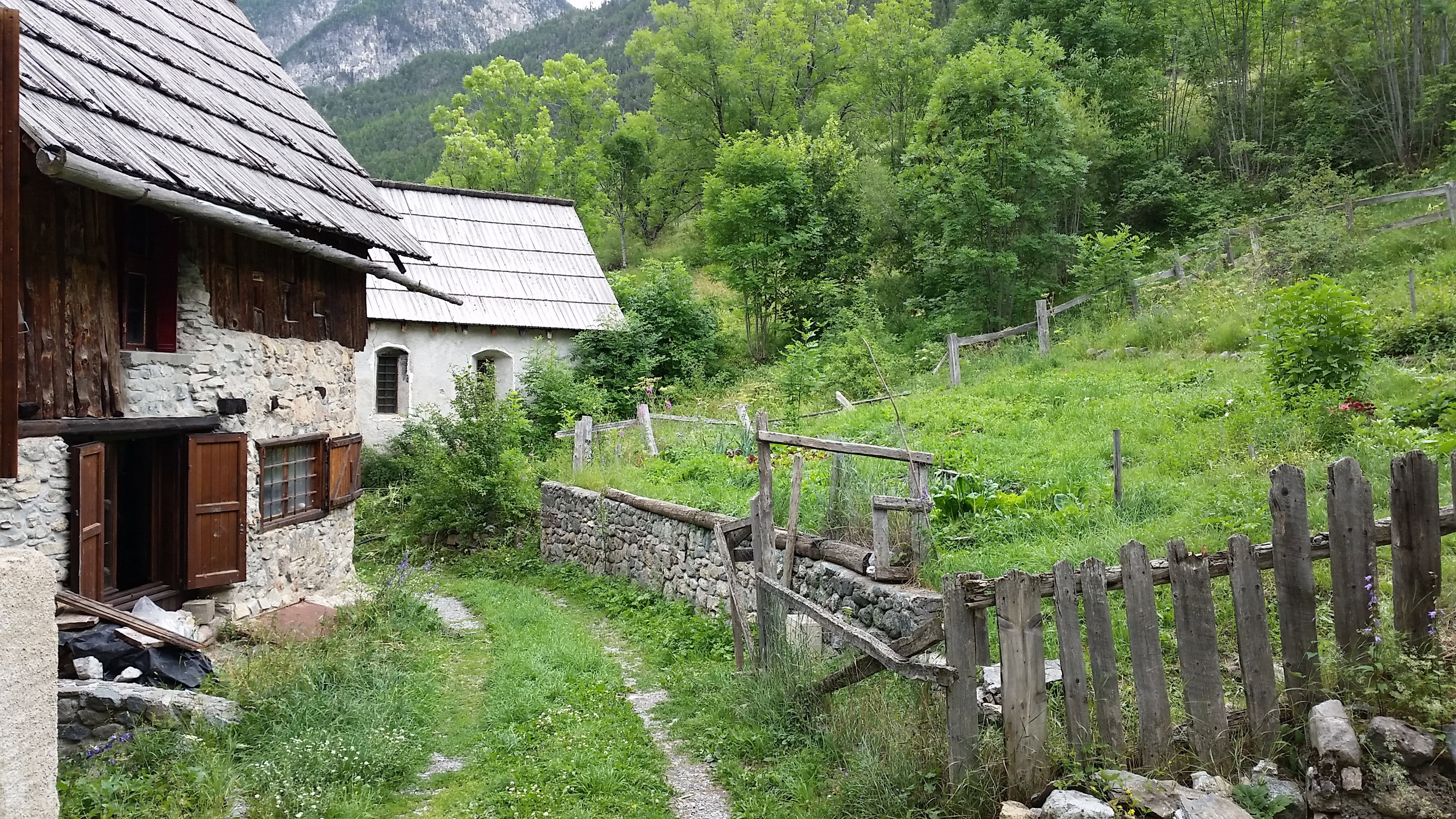 Nature house in (Terre Rouge) Cervieres