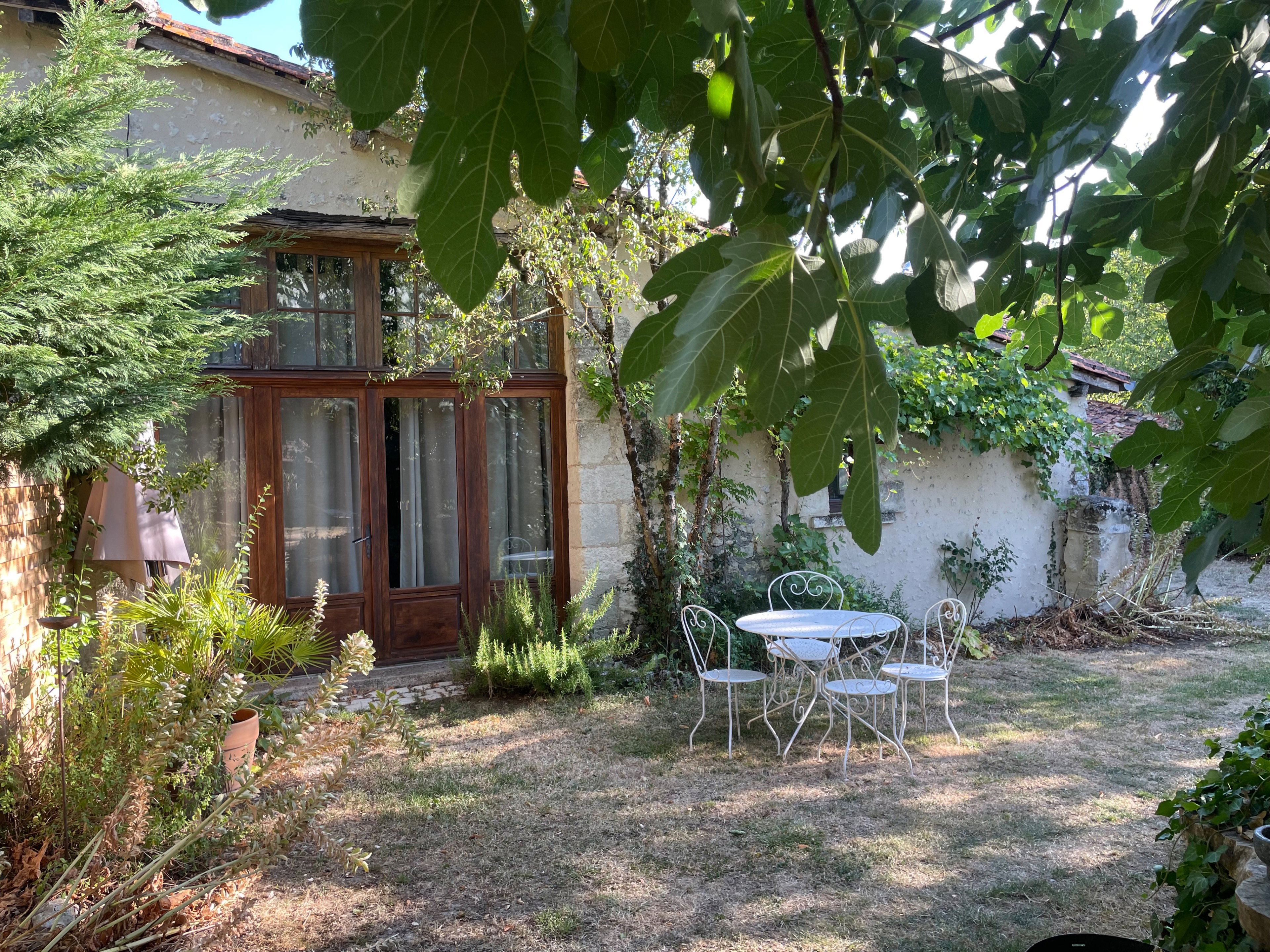 Maison nature à BELLON
