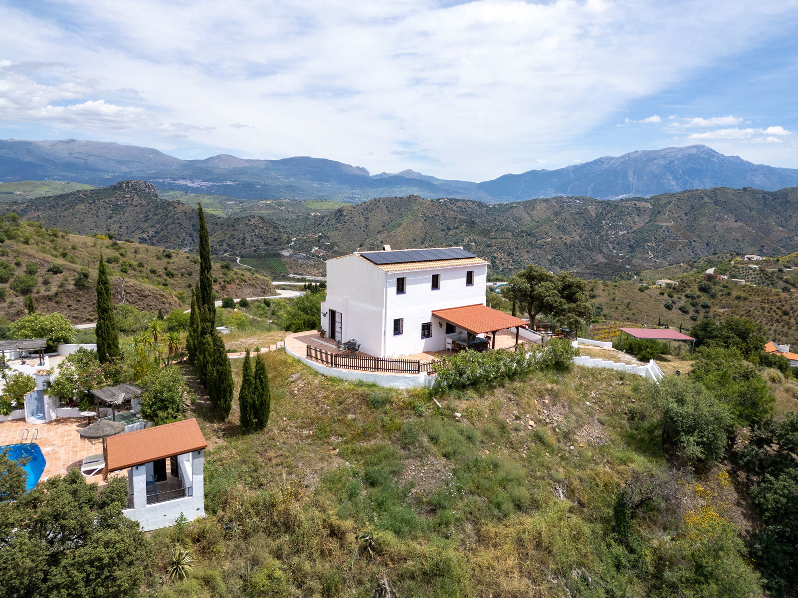Naturhäuschen in Comares