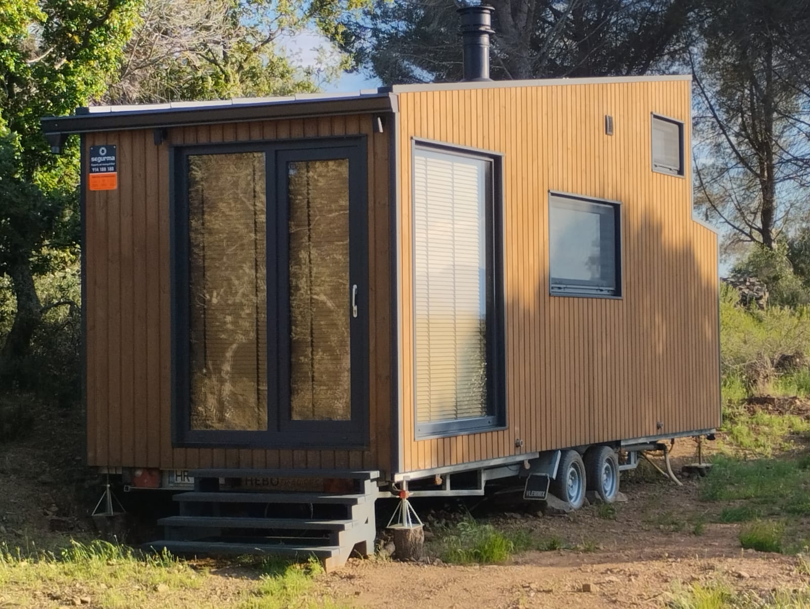 Nature house in Close to Figueres
