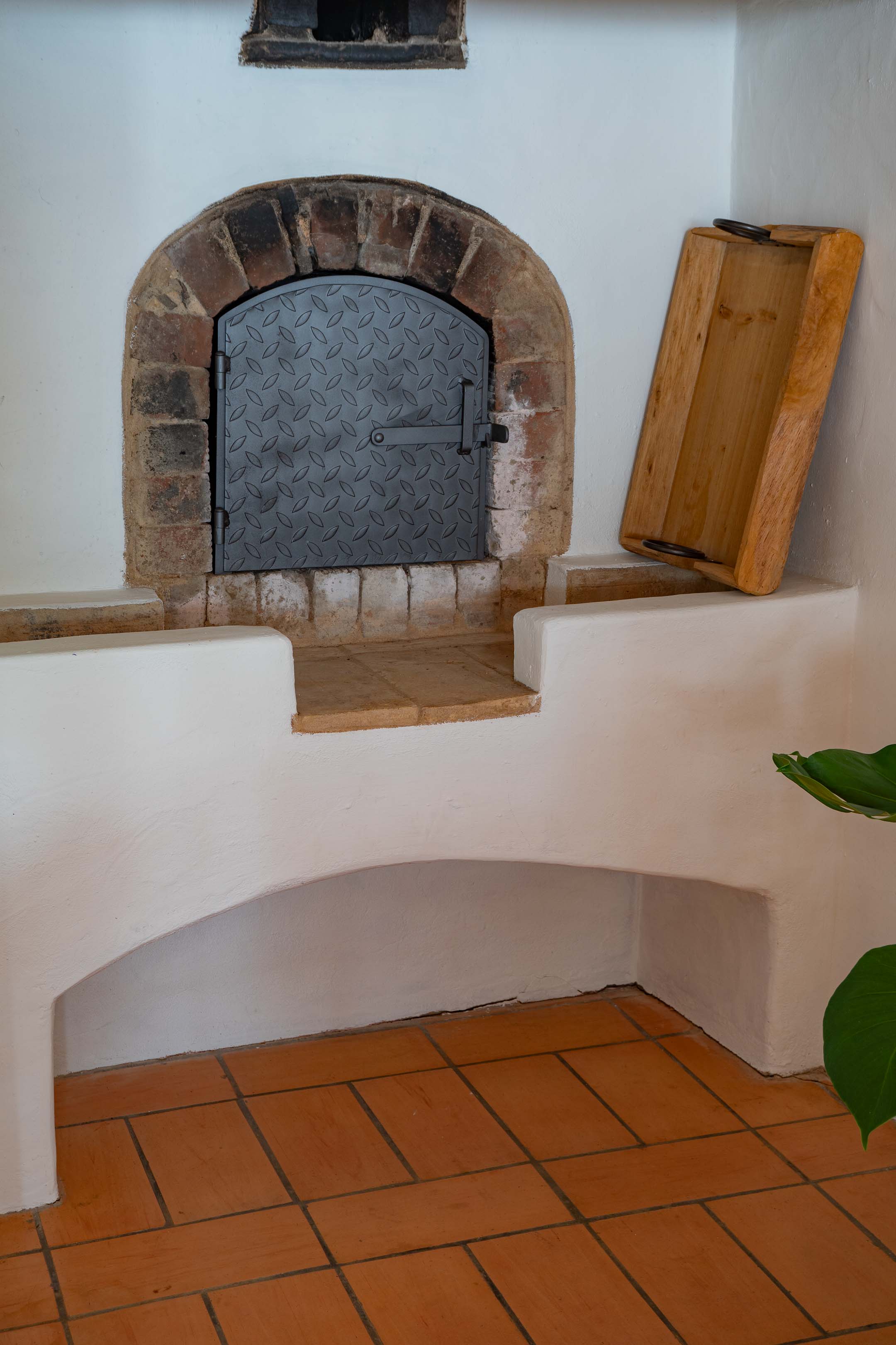 - image: 28