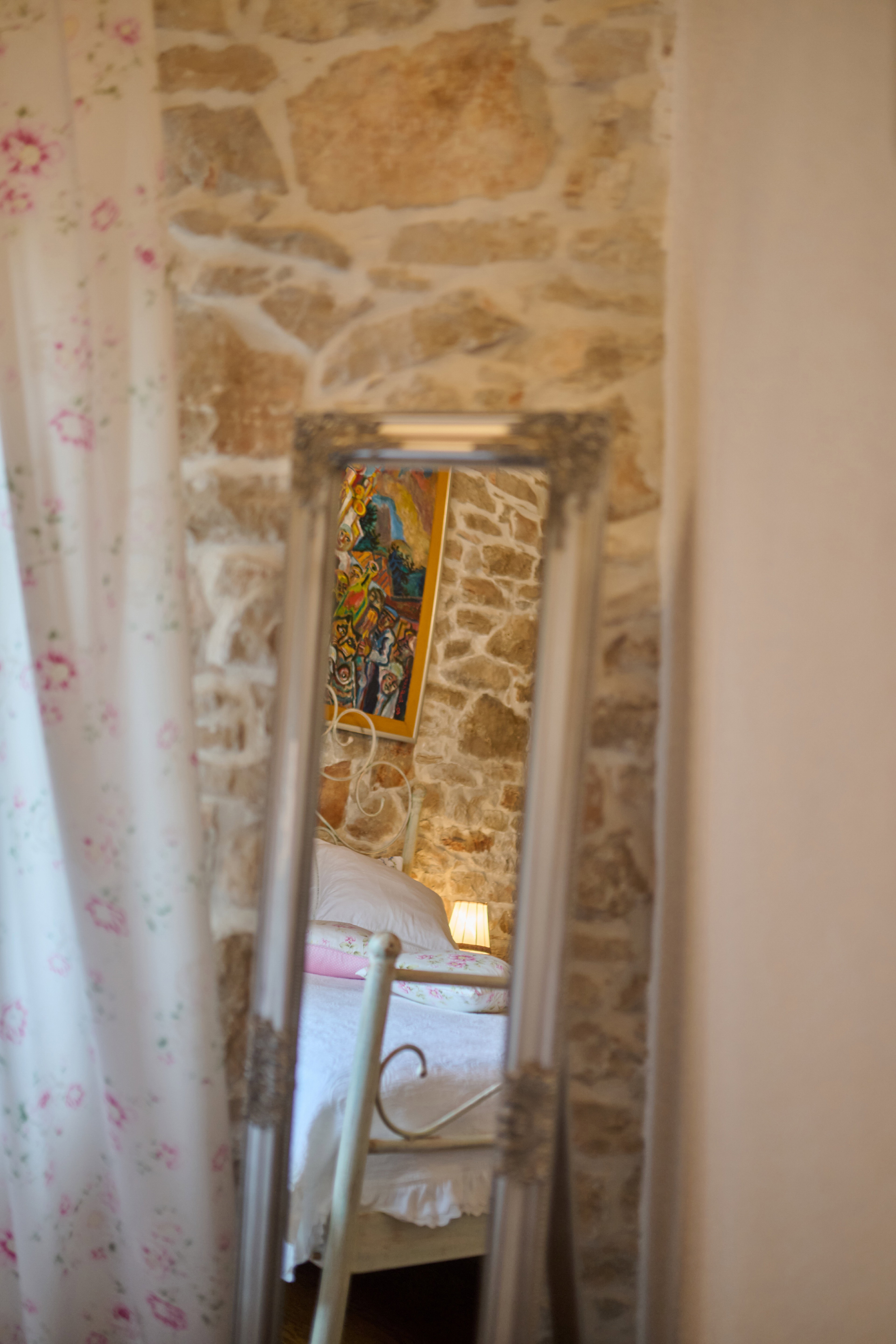- image: 81
