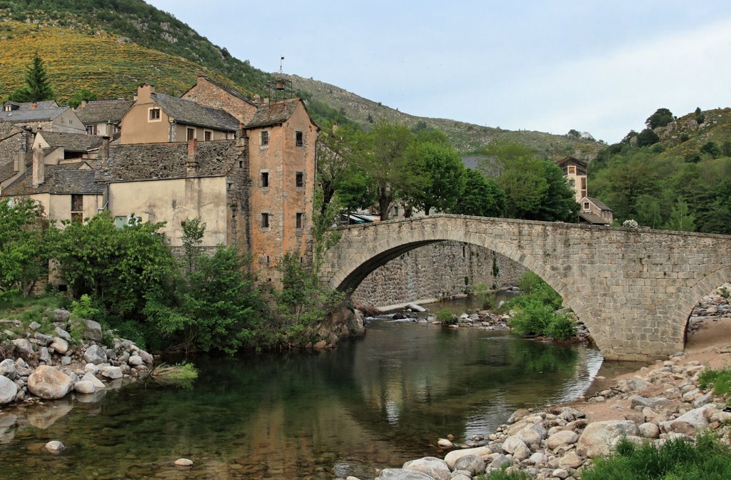 - image: 17