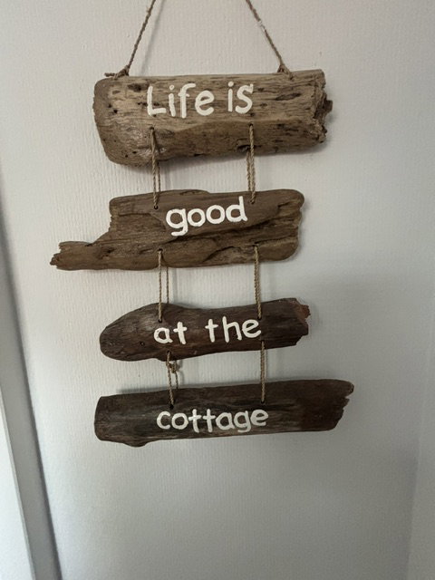 - image: 11