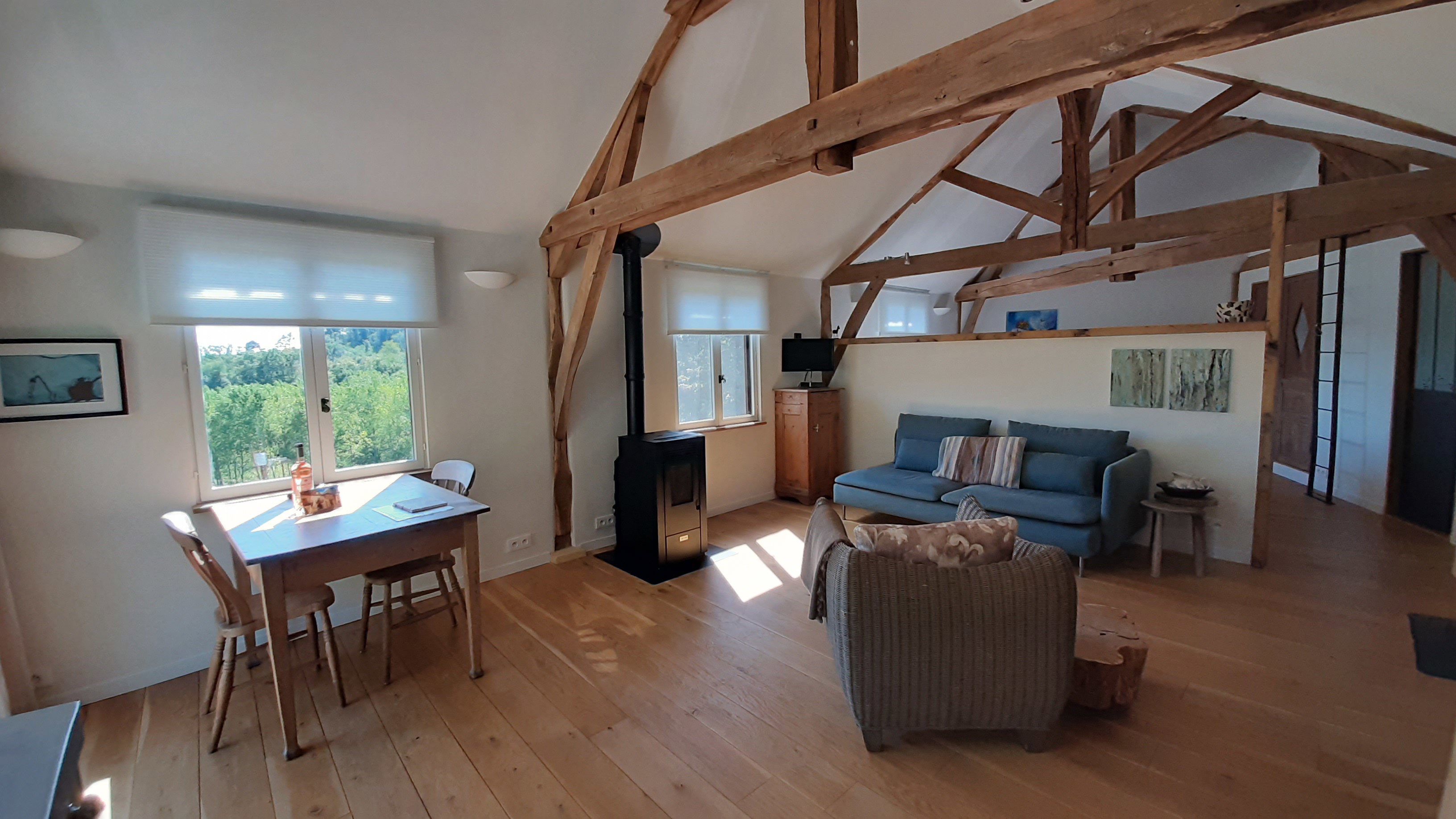 Casa nella natura a Besse