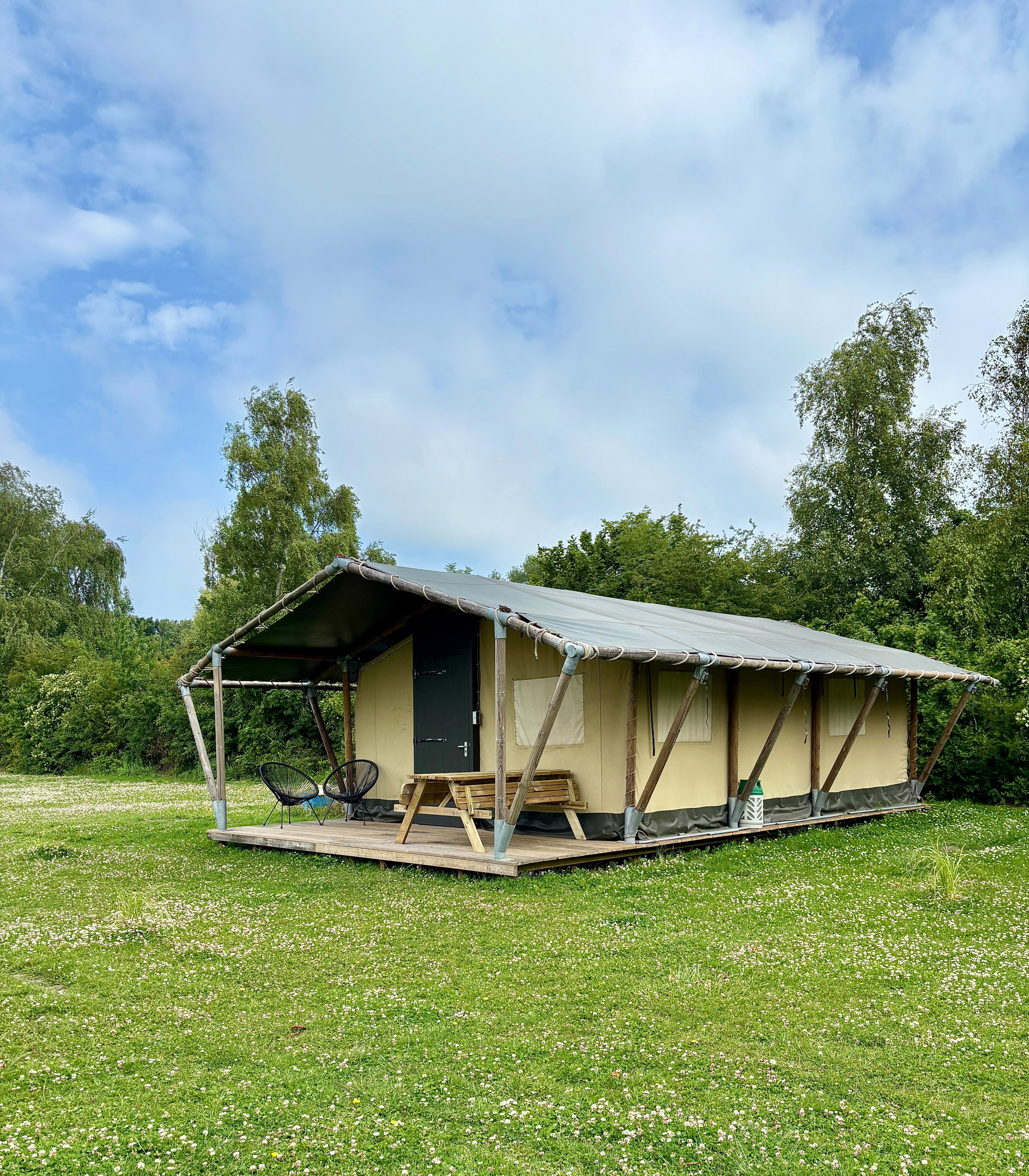 Naturhäuschen in Kats