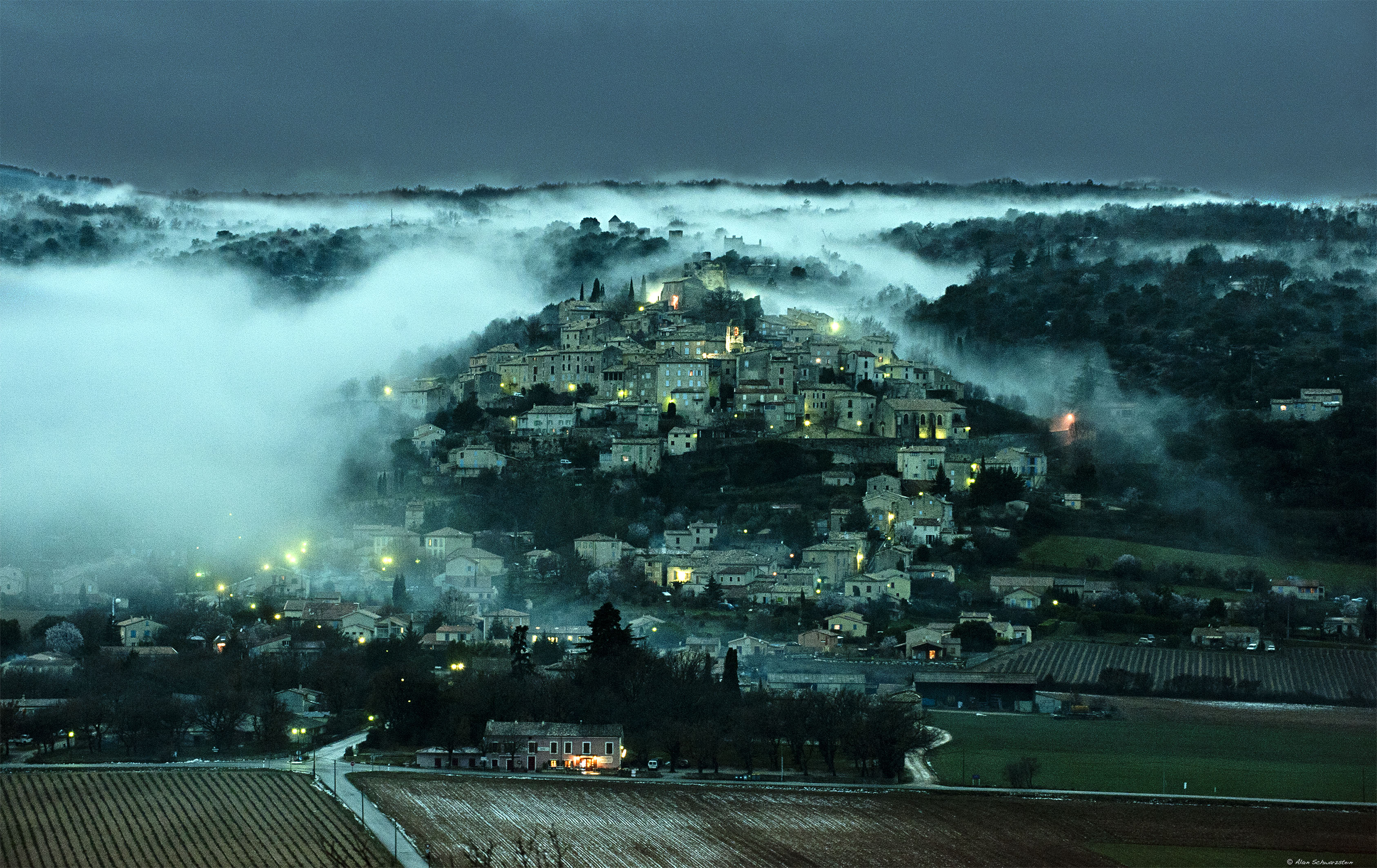 - image: 20