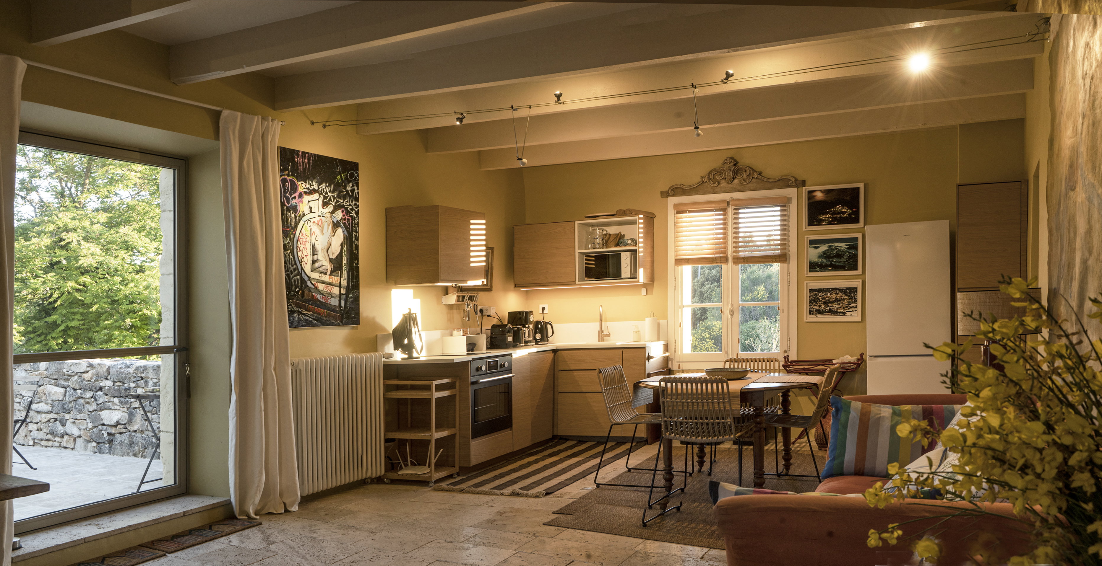 Nature house in SIMIANE-LA-ROTONDE