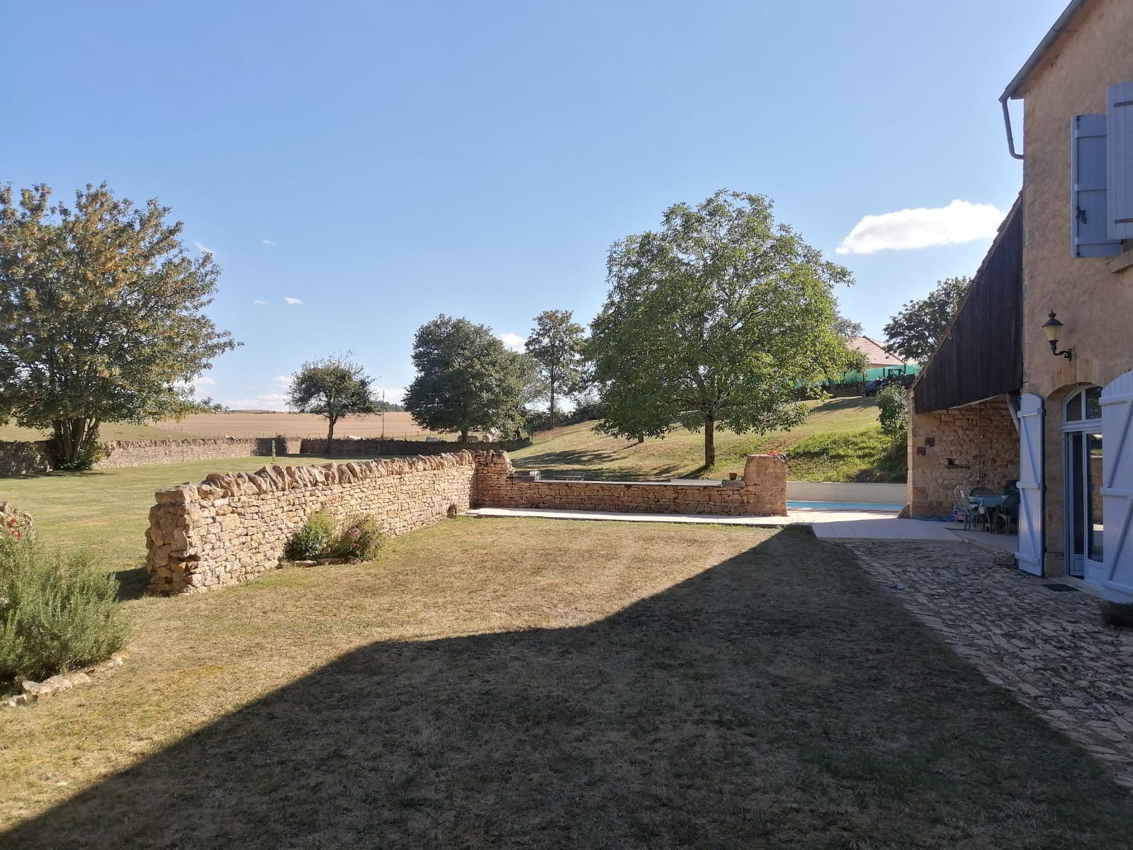 Casa nella natura a NUARS